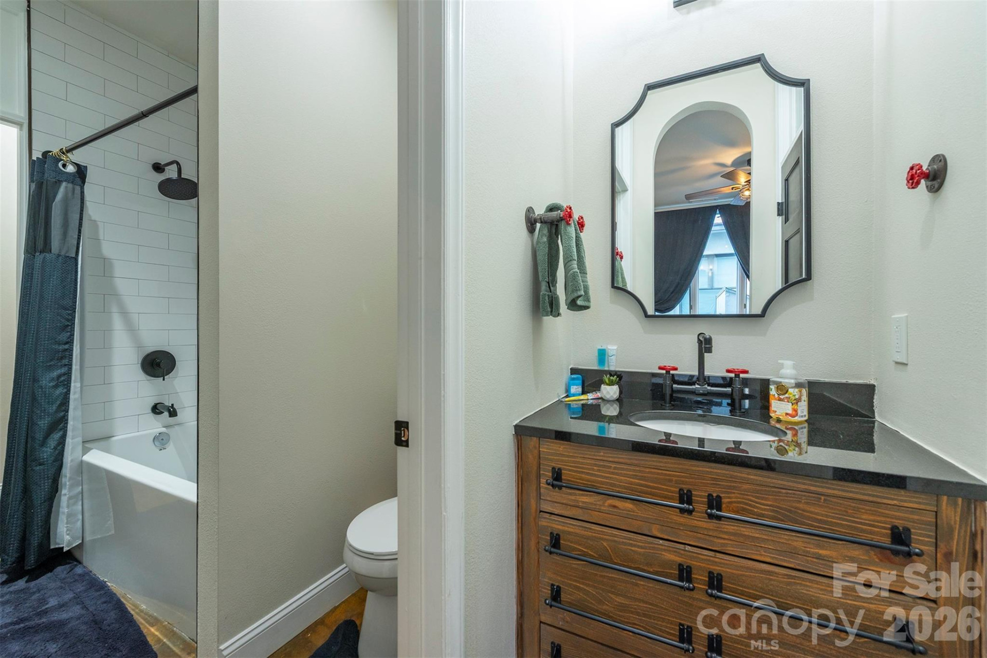 225 Main Street - Photo 28