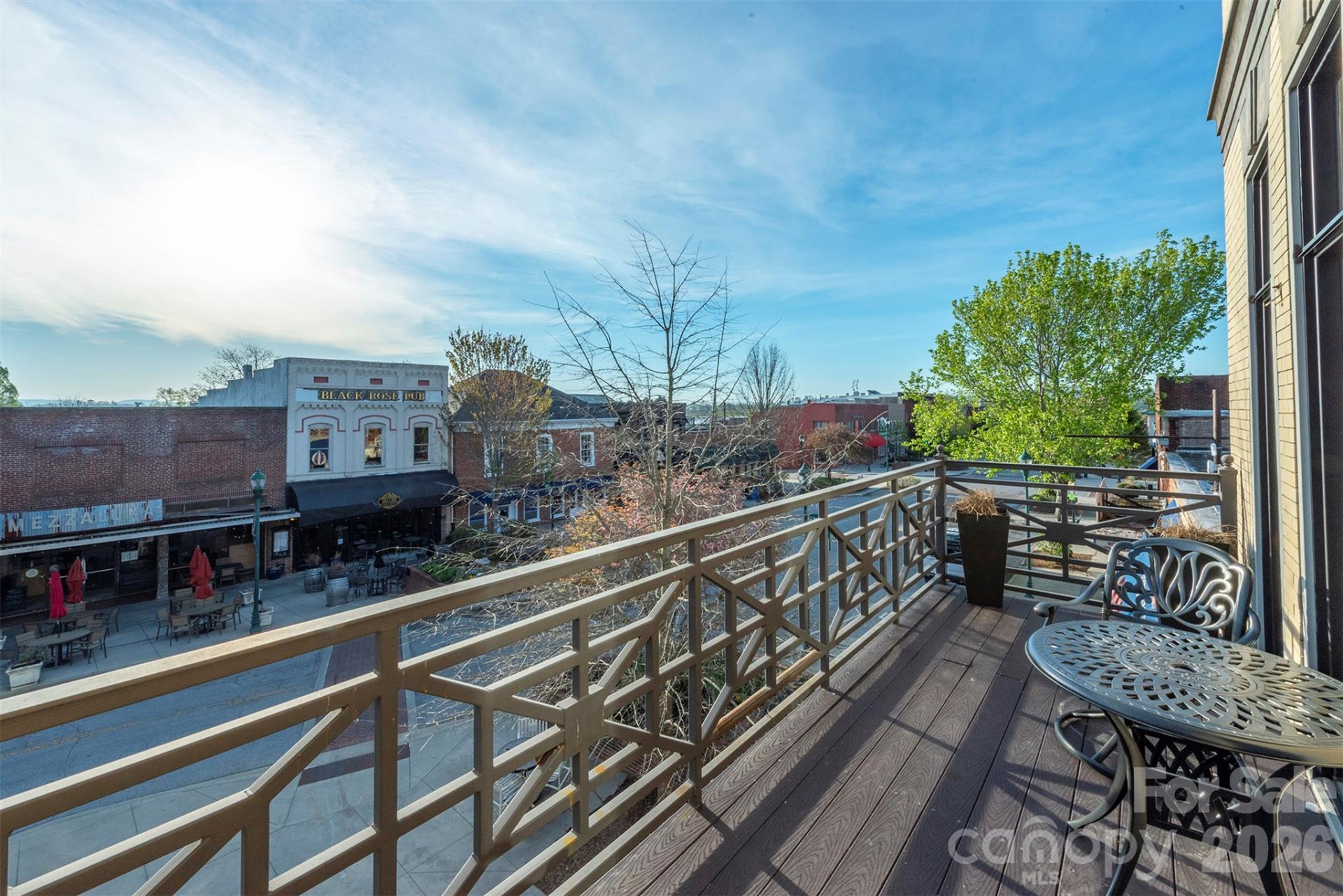 225 Main Street - Photo 4