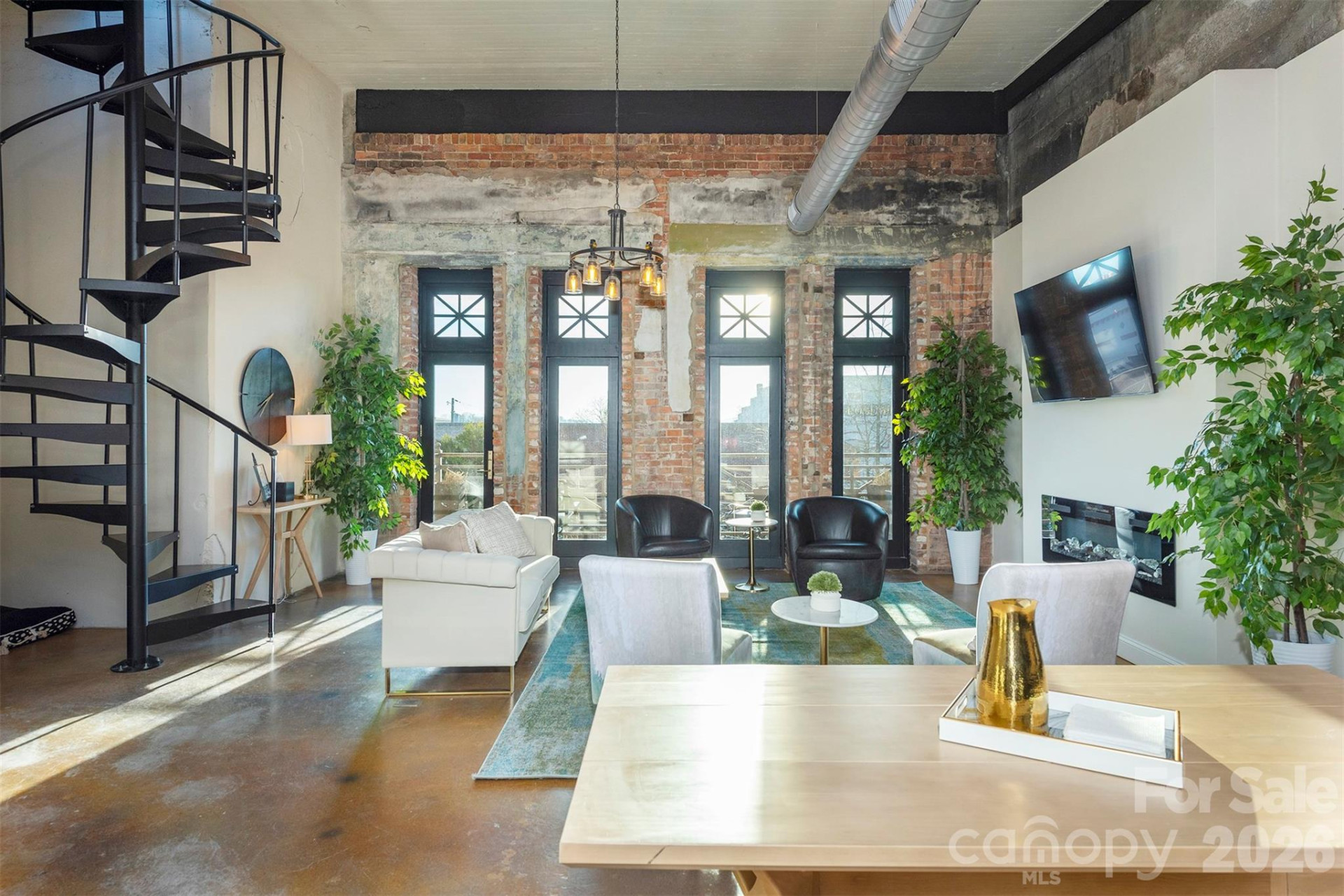 225 Main Street - Photo 6