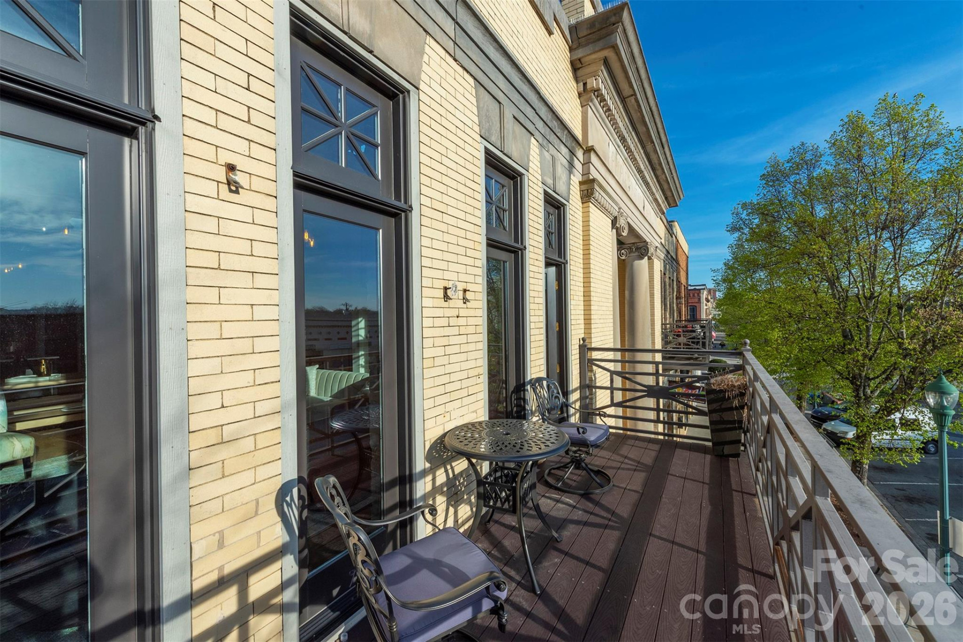 225 Main Street - Photo 10