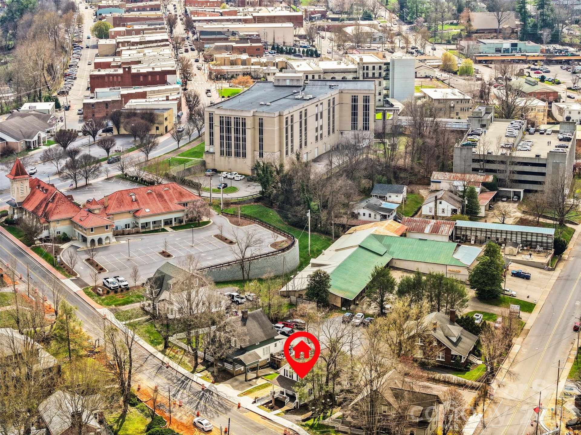 89 Walnut Street - Photo 2