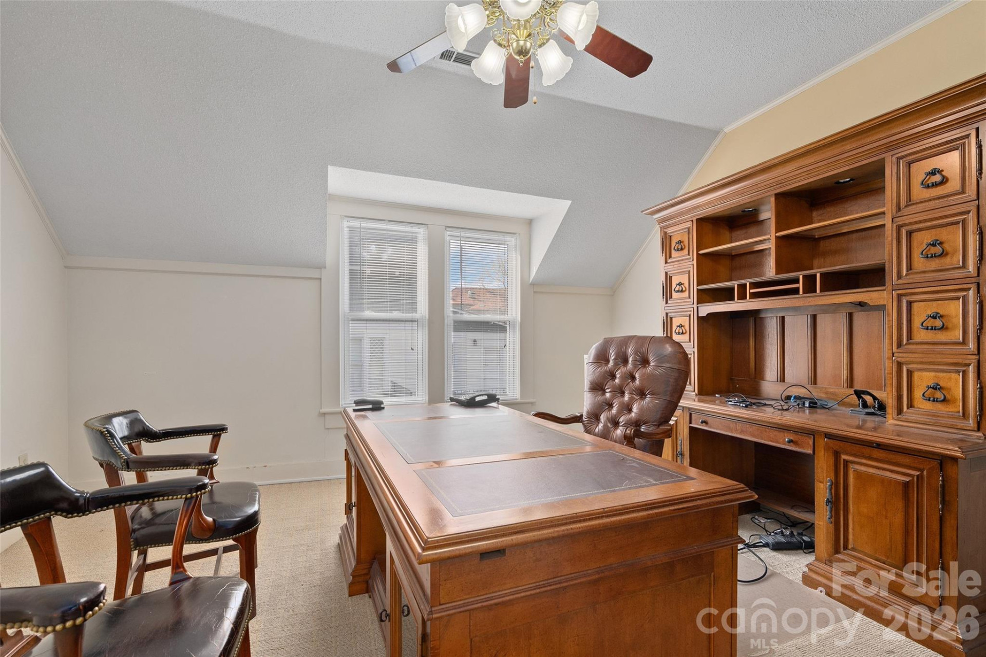 89 Walnut Street - Photo 13