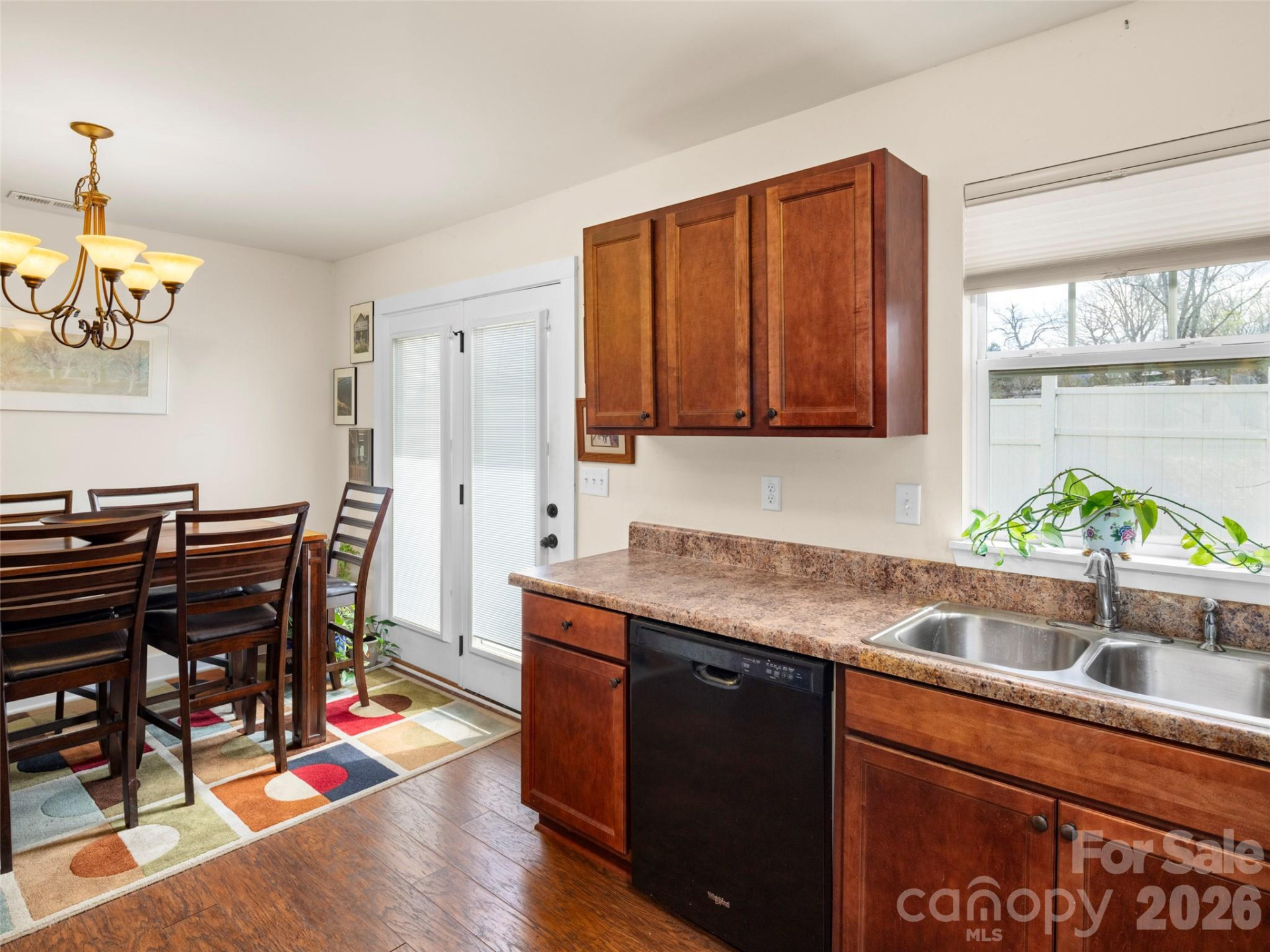 101 Monmouth Way - Photo 10