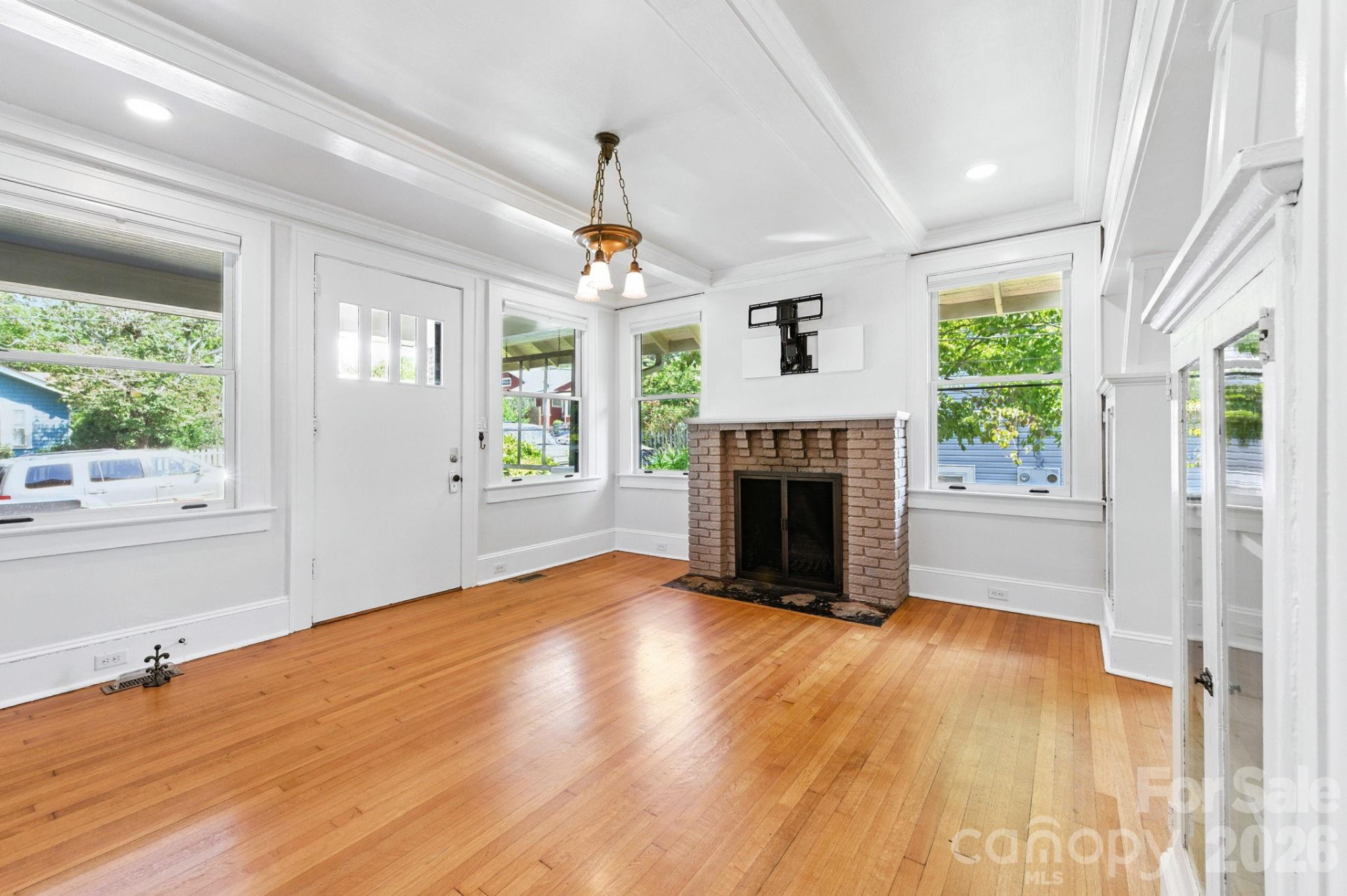 38 Austin Avenue - Photo 6