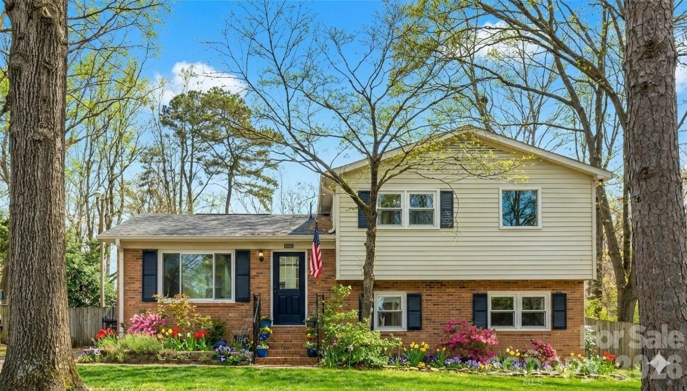 1825 Winfield Drive - Photo 2