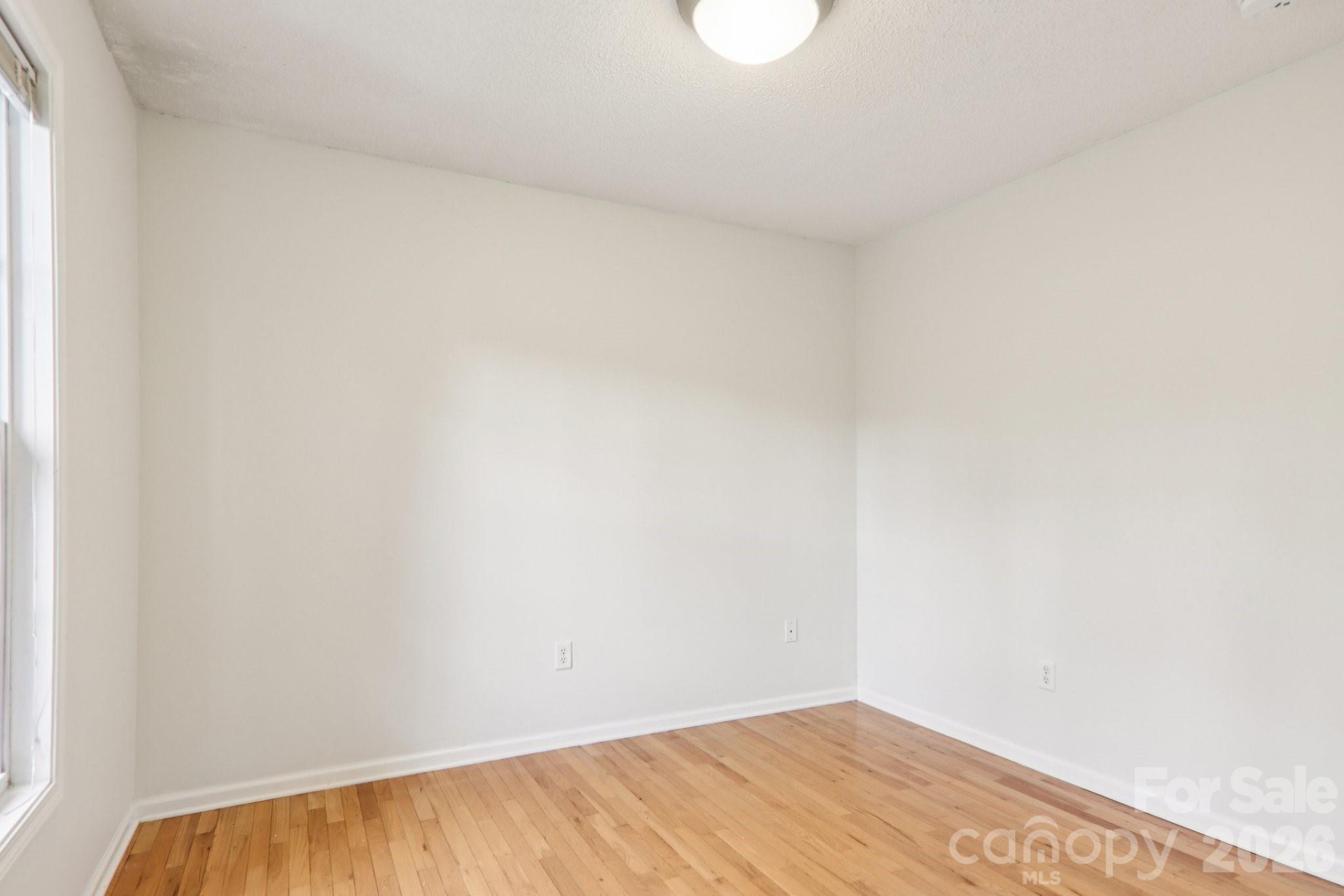 17 Castle Street - Photo 24