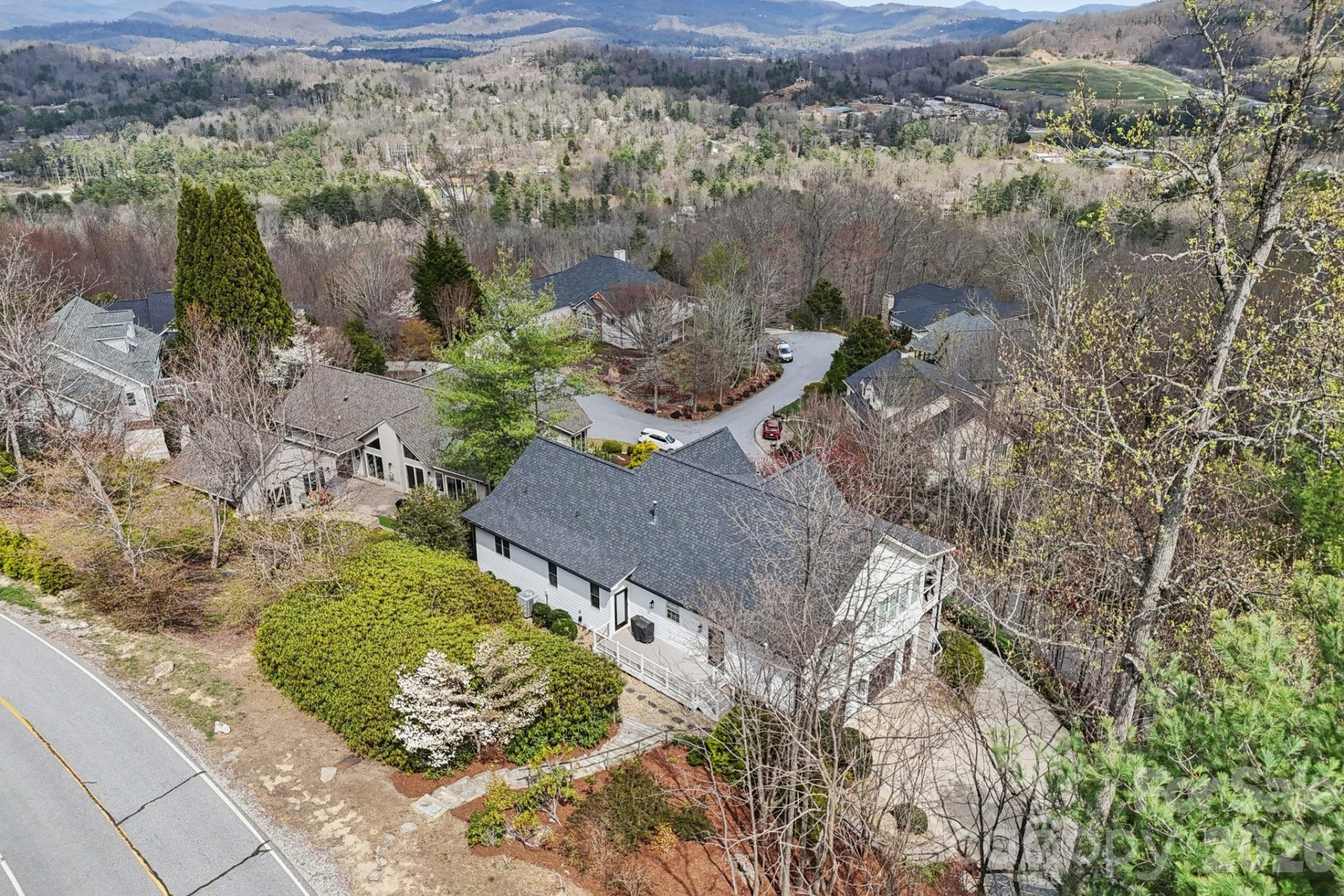 1409 Woodsong Drive - Photo 40