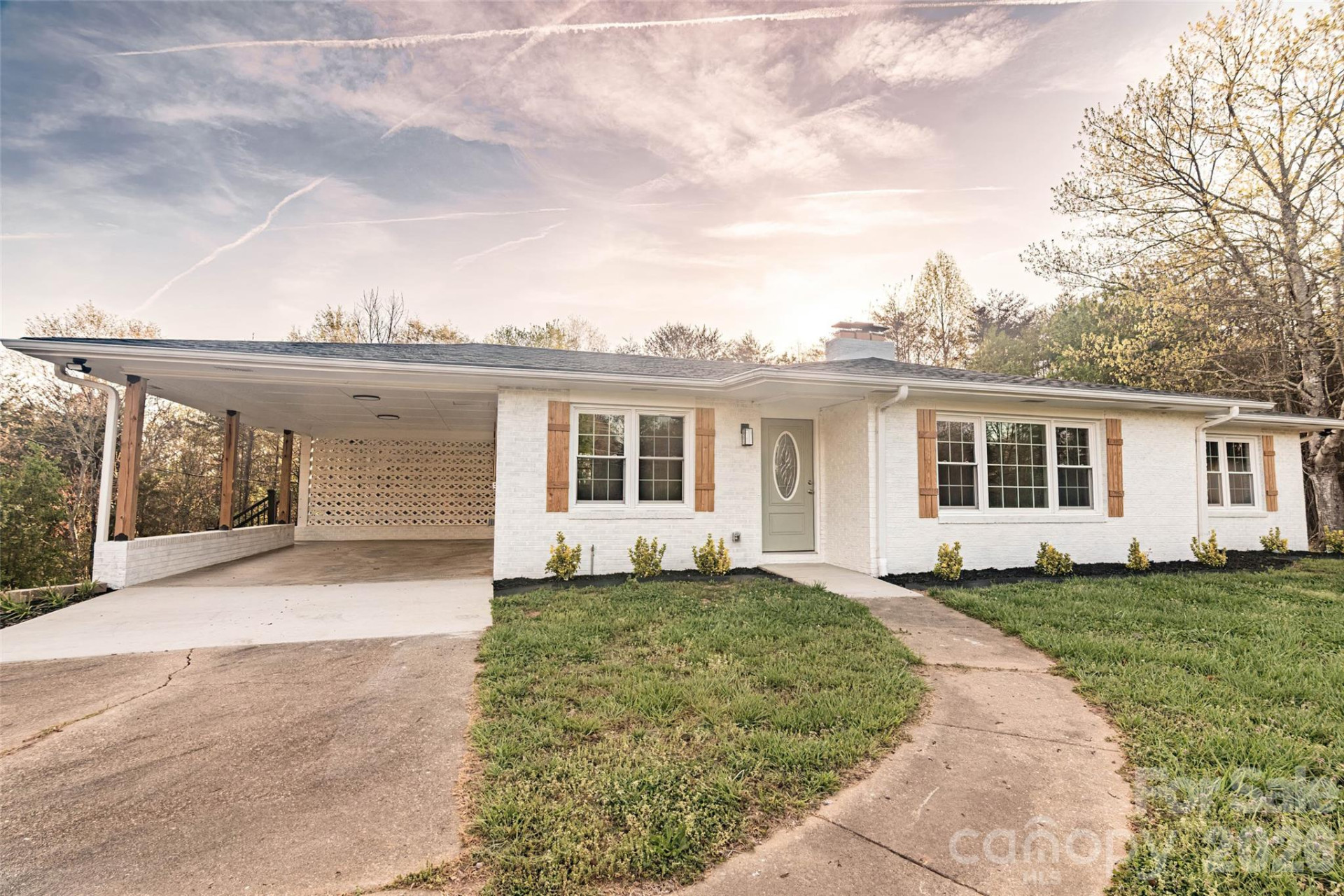 281 Jack Mckinney Road - Photo 2