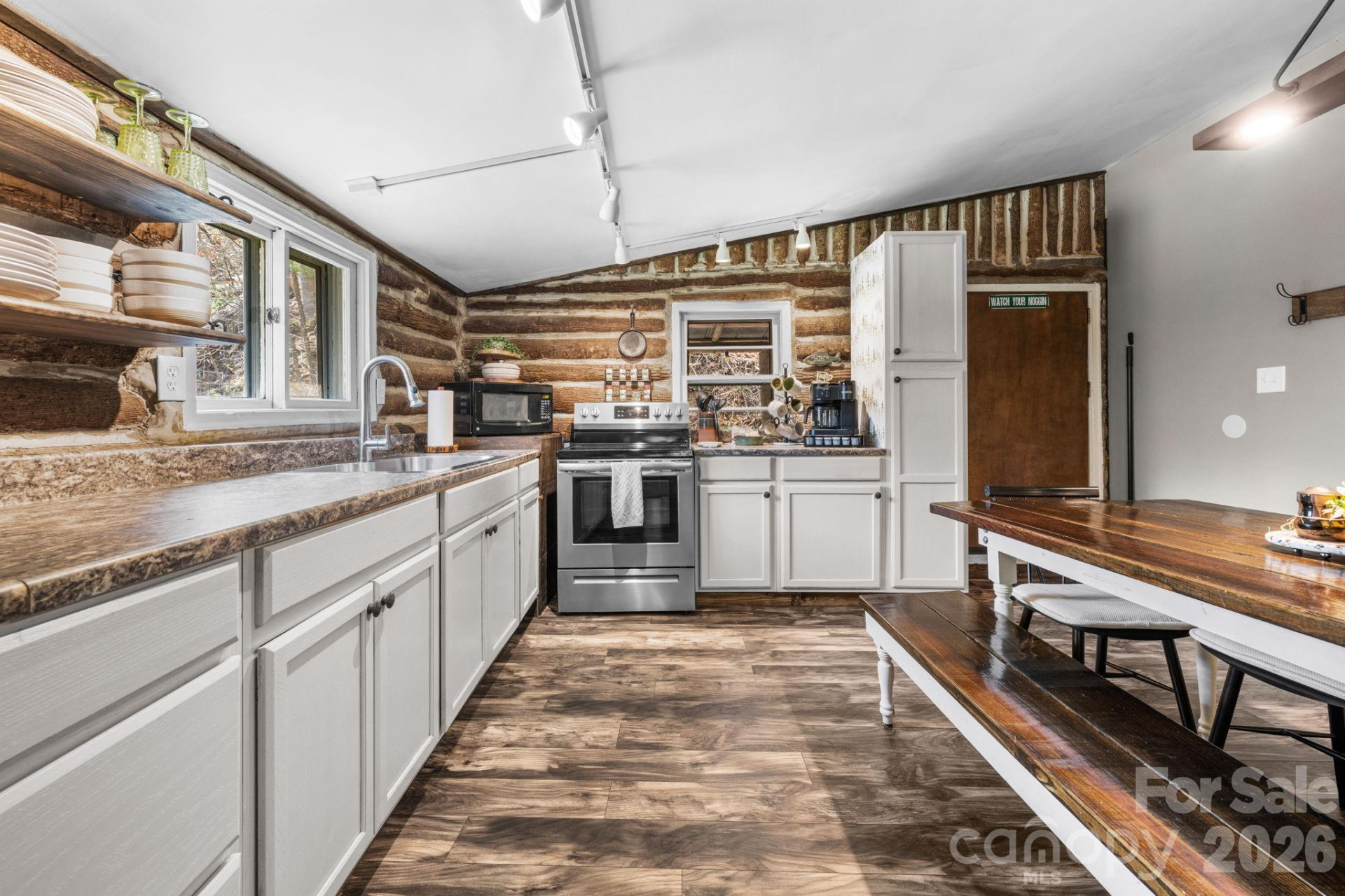 245 Davenport Road - Photo 7