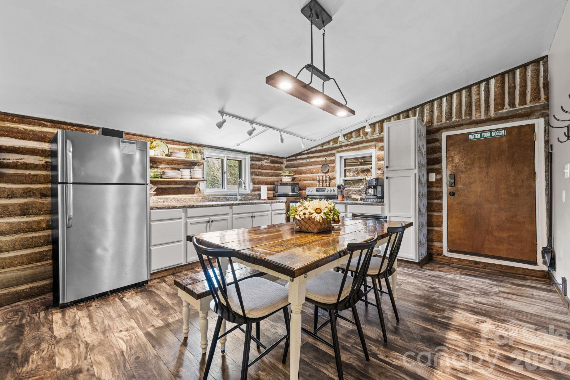 245 Davenport Road - Photo 9