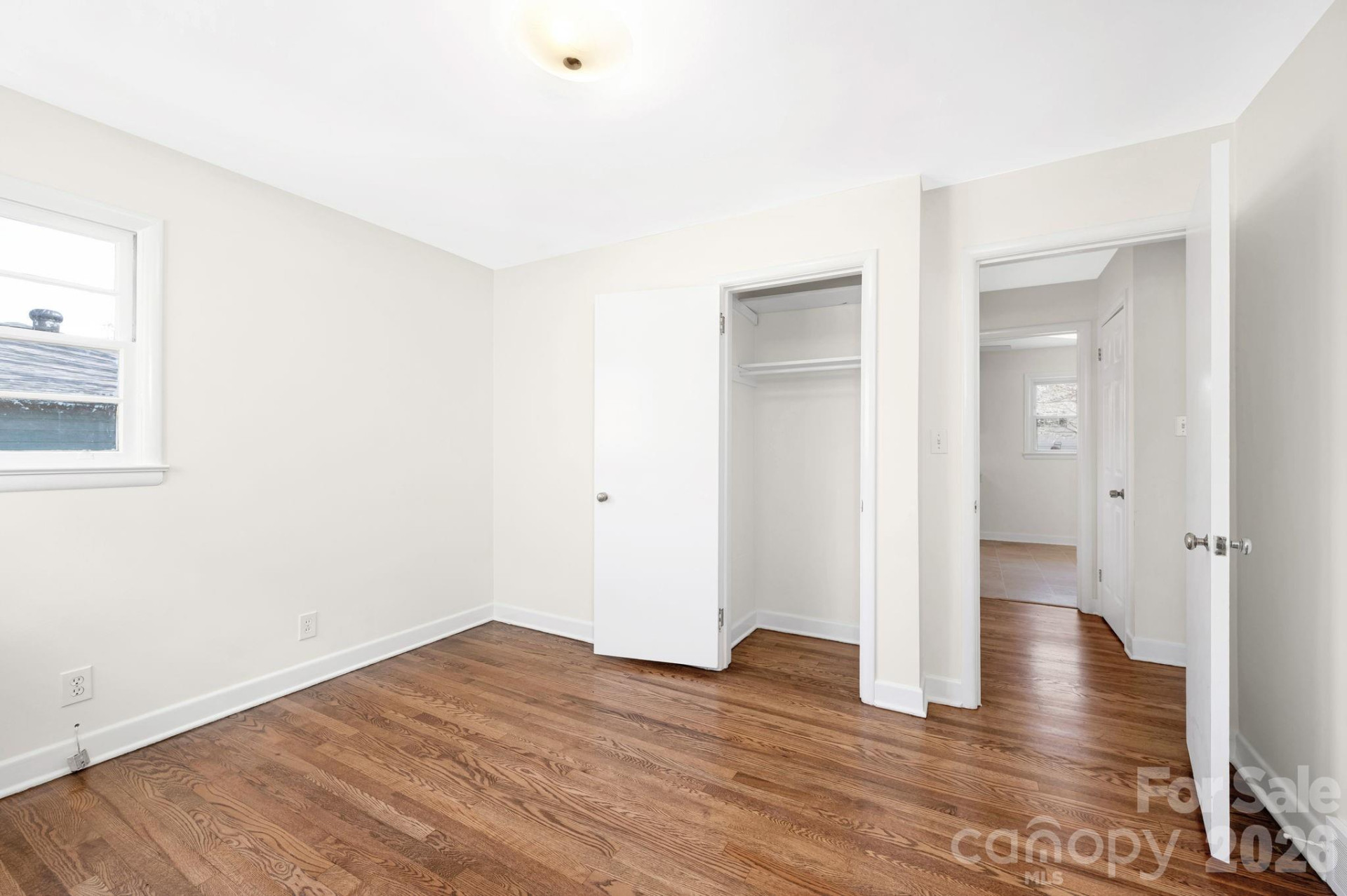 8 Pershing Road - Photo 13