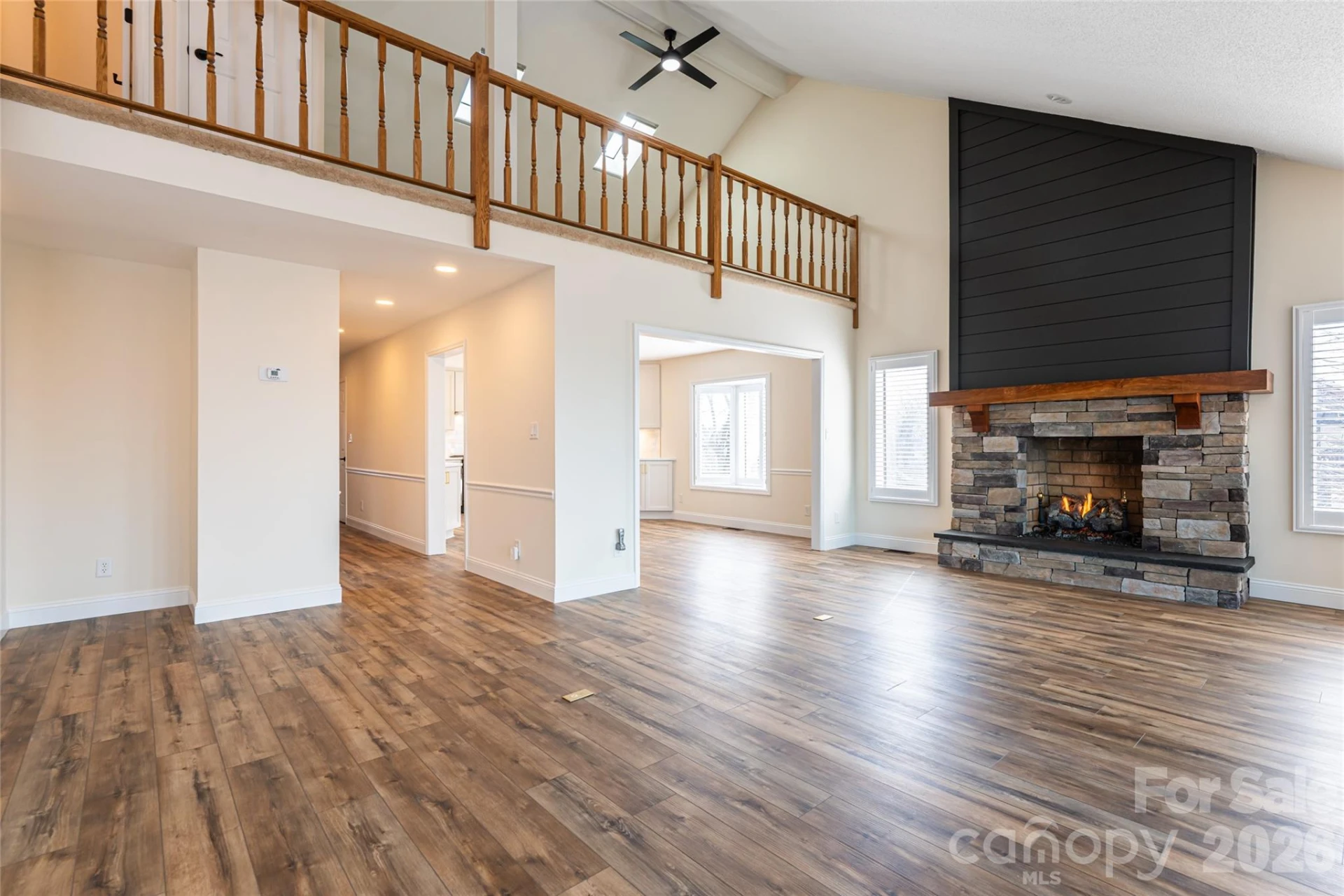 1203 Fleetwood Plaza - Photo 8