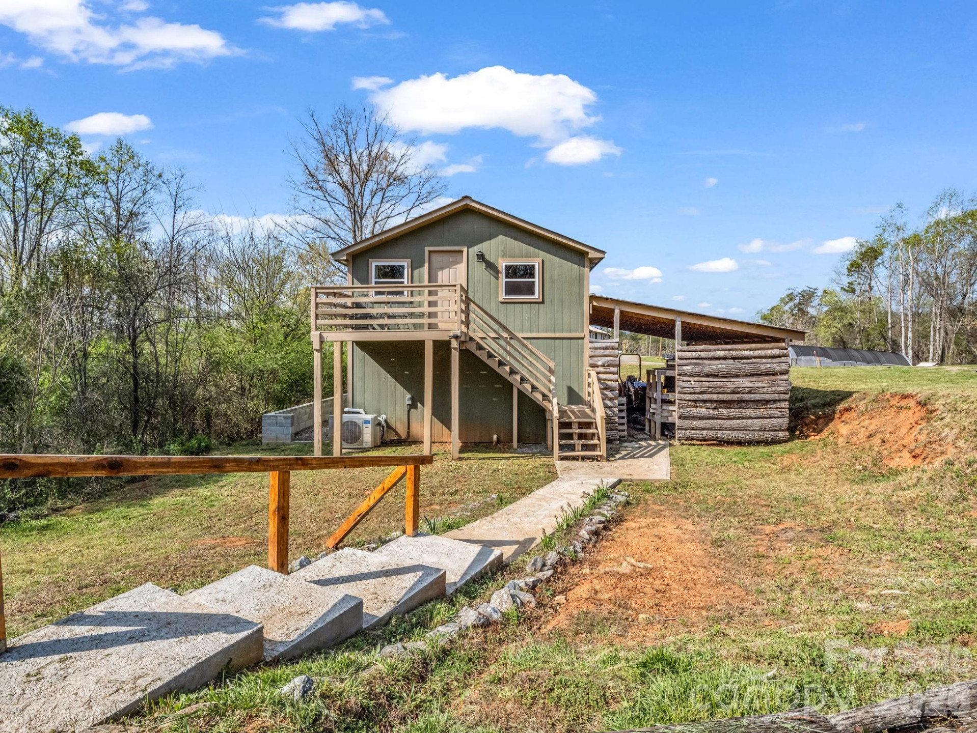 990 Romey Campbell Road - Photo 36