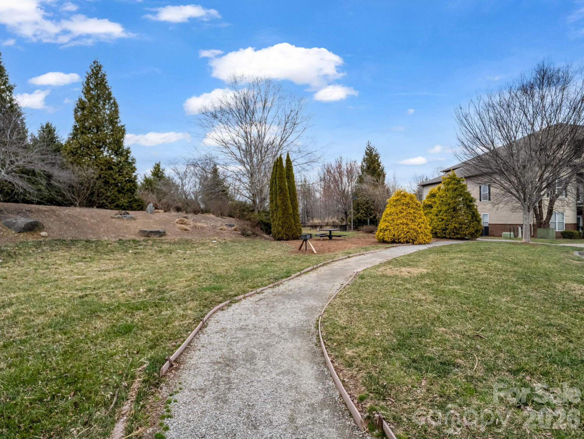 142 Brickton Village Circle #106 - Photo 35