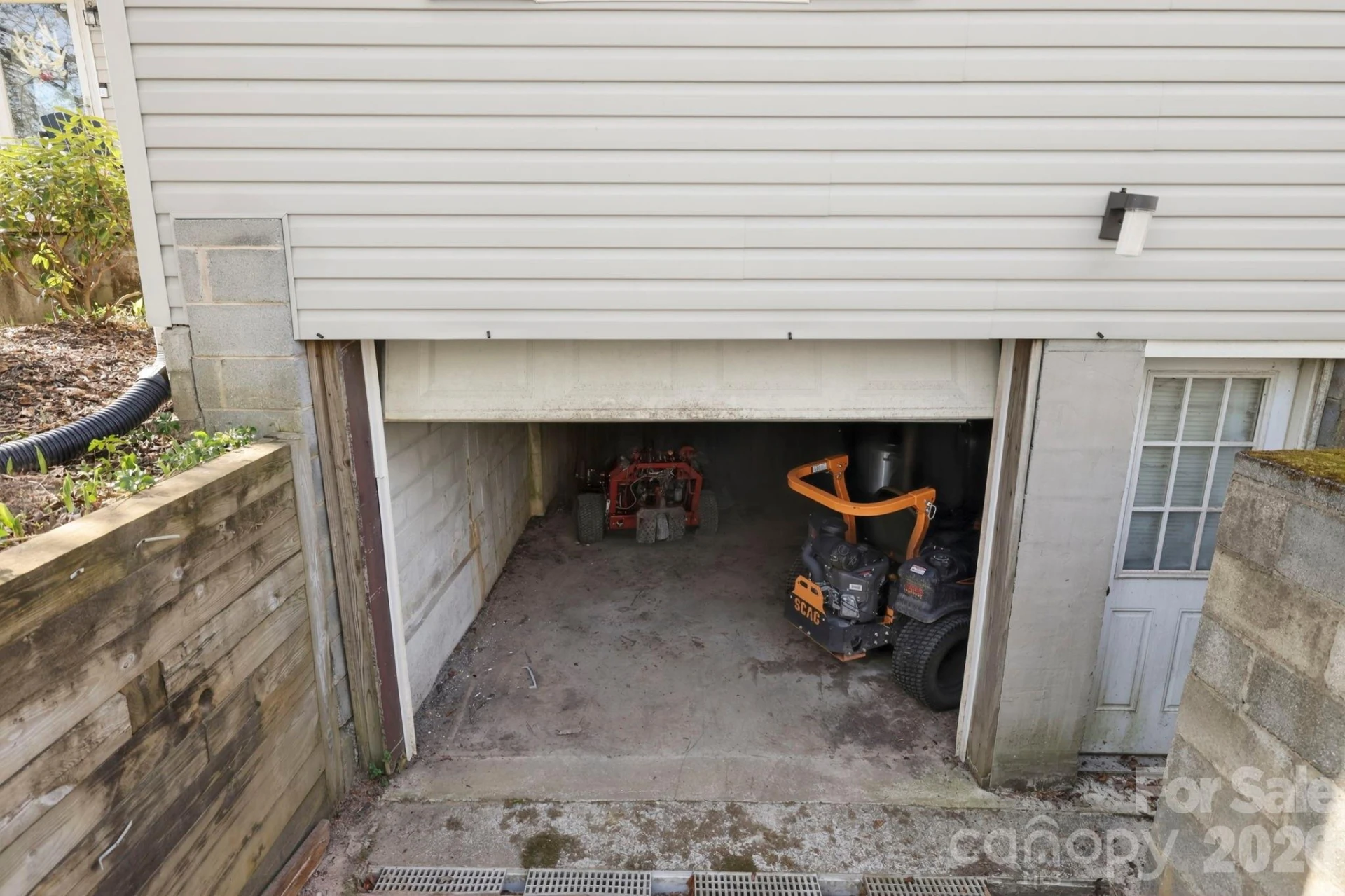 112 Gibbs Street - Photo 18