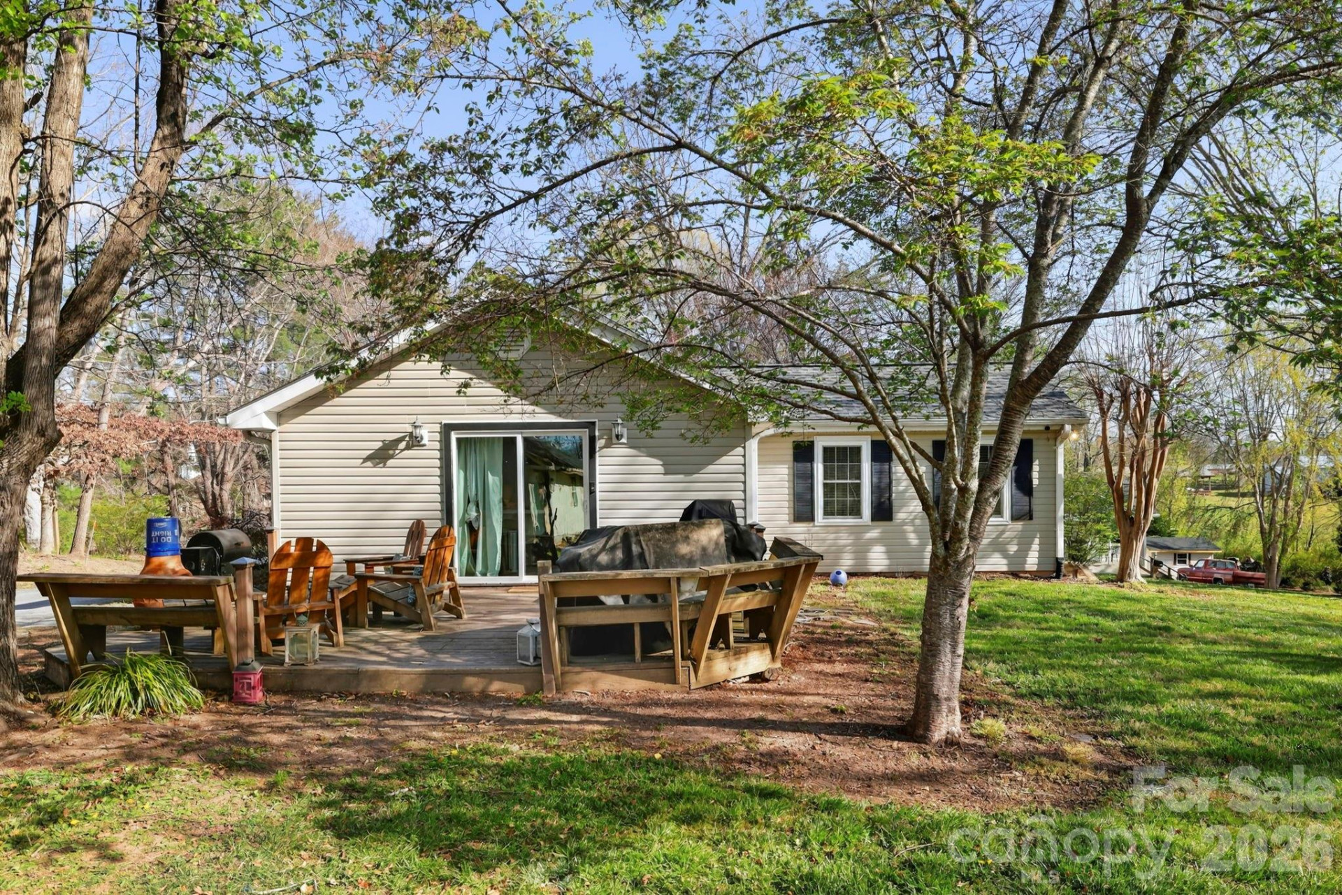 112 Gibbs Street - Photo 3