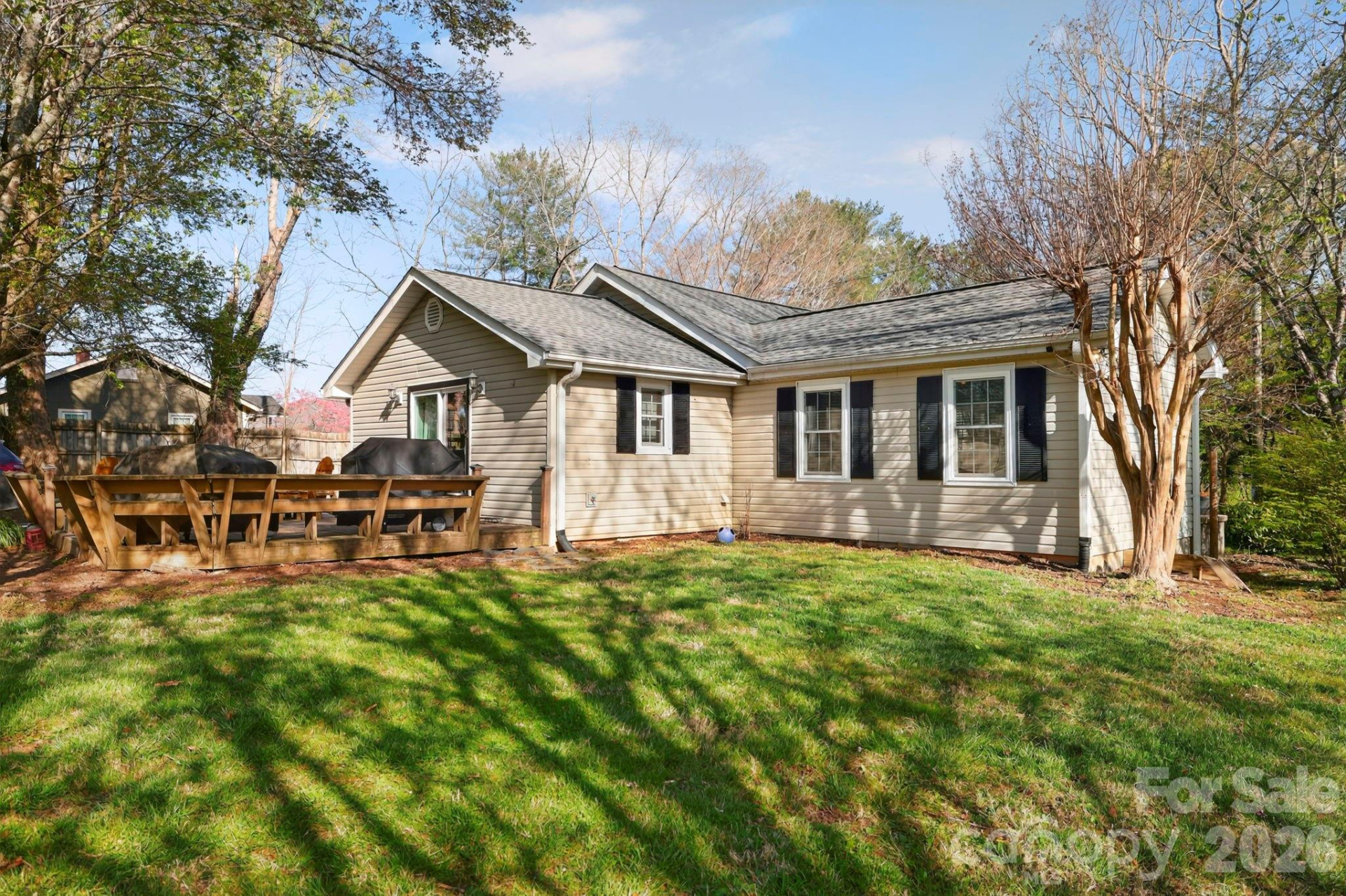 112 Gibbs Street - Photo 4