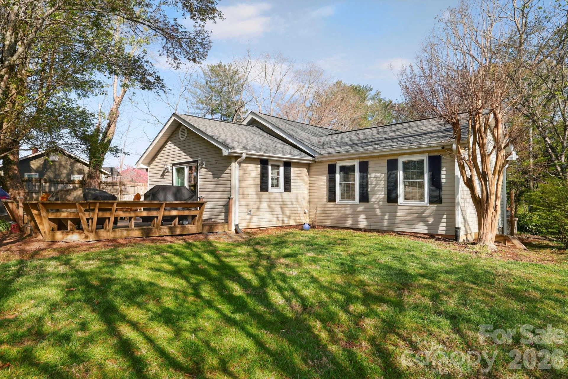 112 Gibbs Street - Photo 4