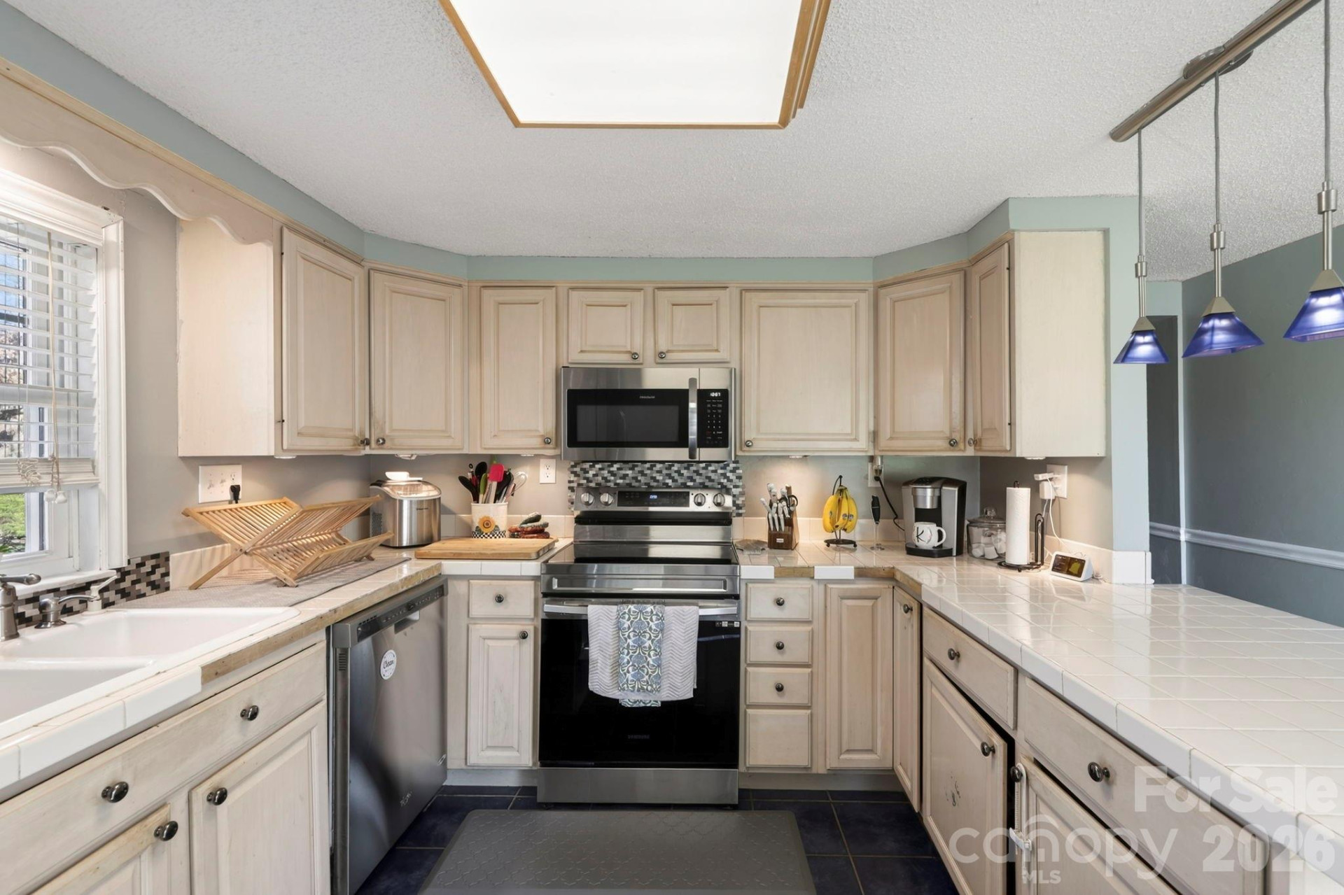 112 Gibbs Street - Photo 7