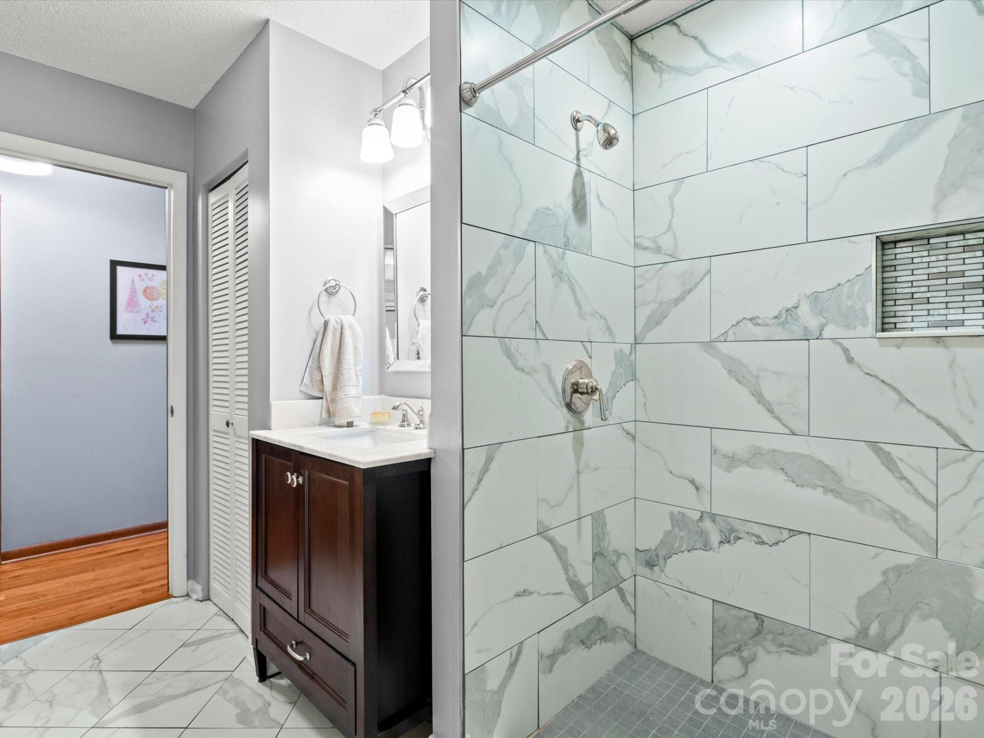 504 Woodfield Drive - Photo 13