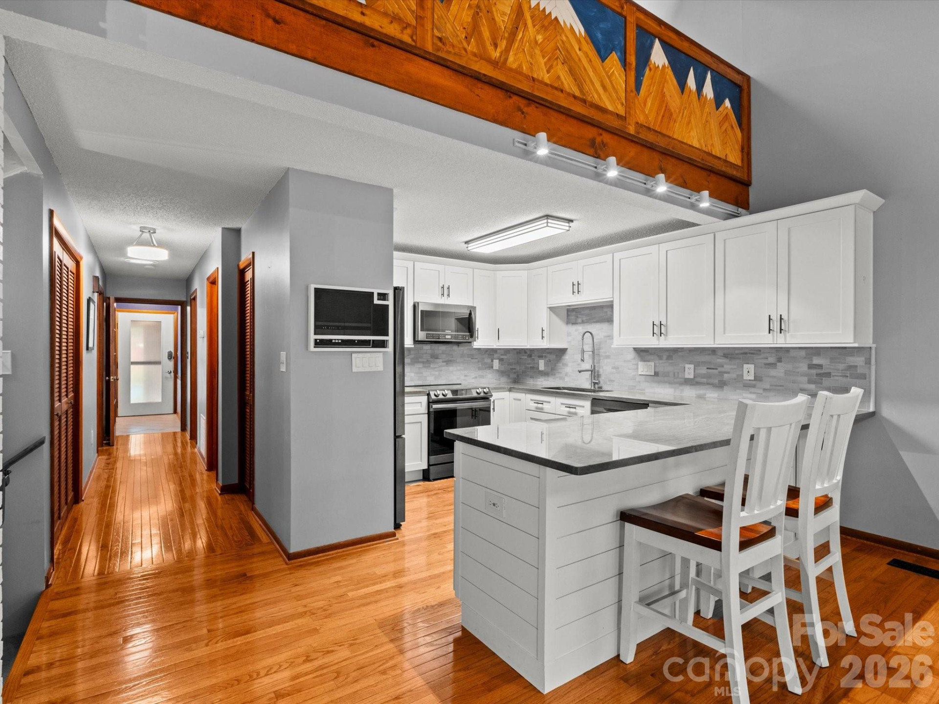 504 Woodfield Drive - Photo 17