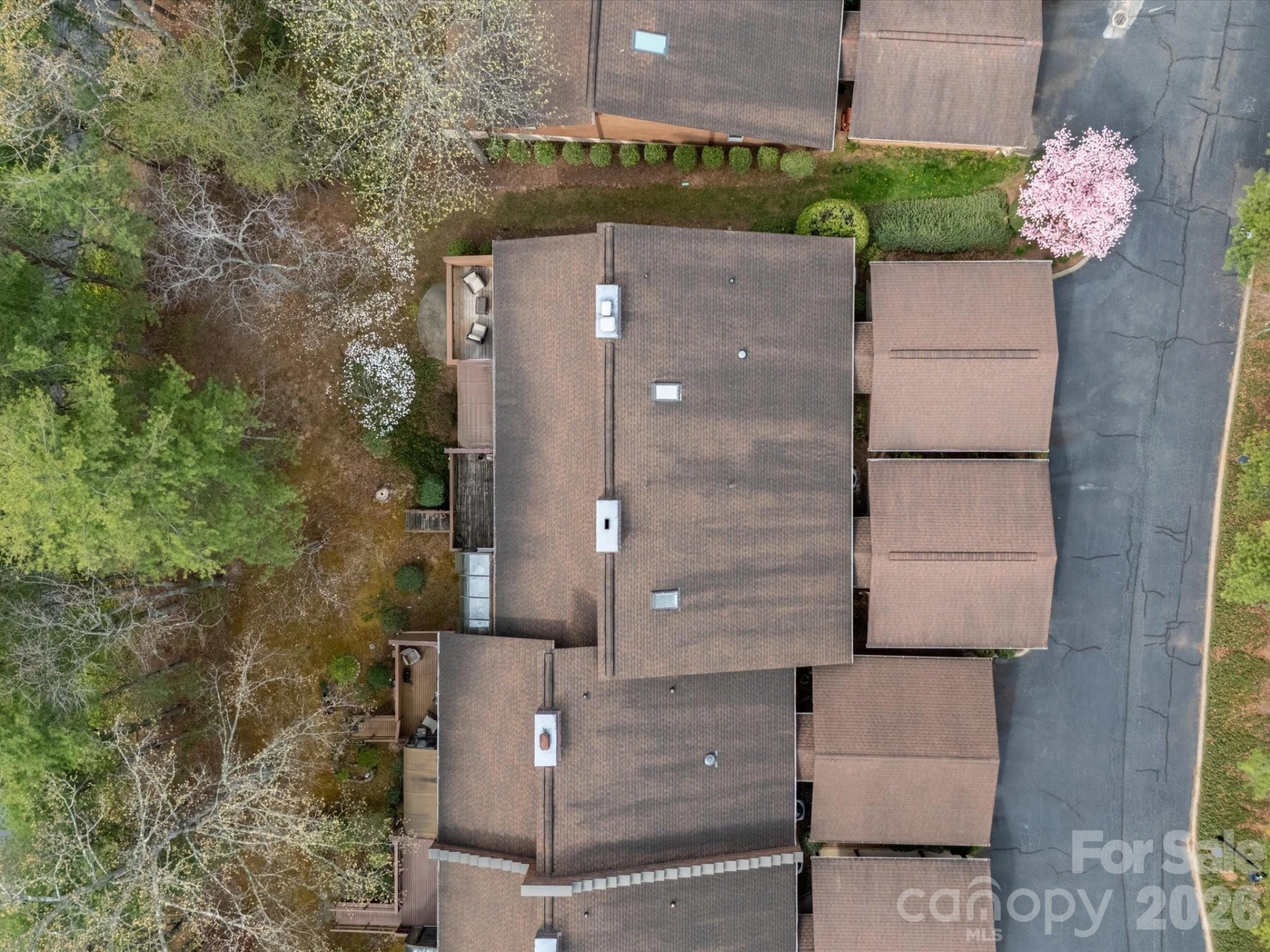 504 Woodfield Drive - Photo 48