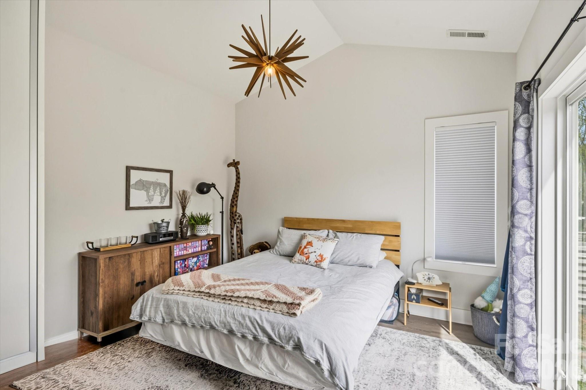 239 Ashworth Avenue - Photo 11