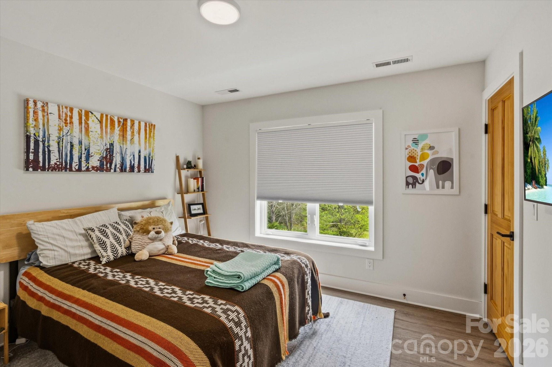 239 Ashworth Avenue - Photo 13