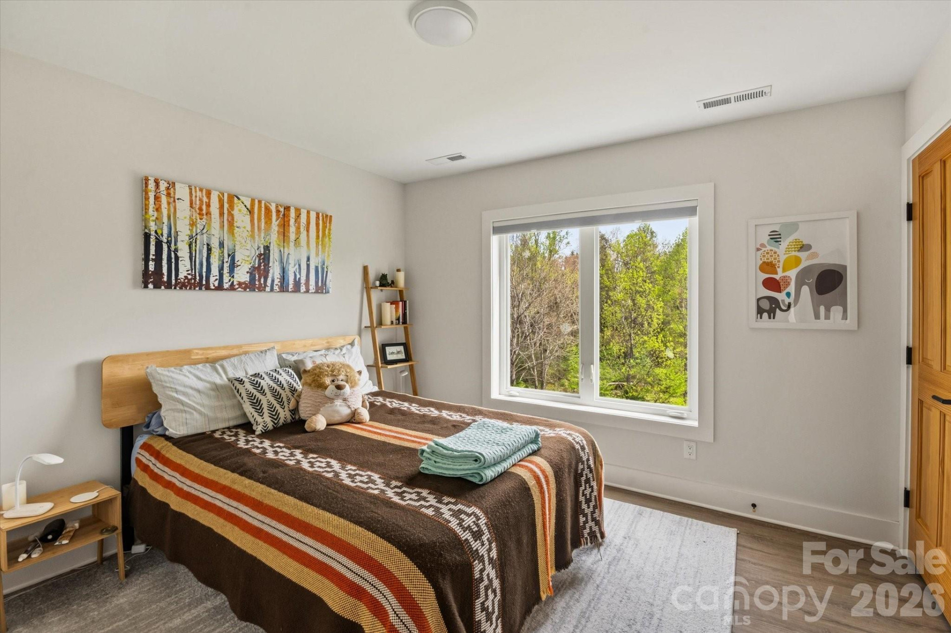 239 Ashworth Avenue - Photo 15