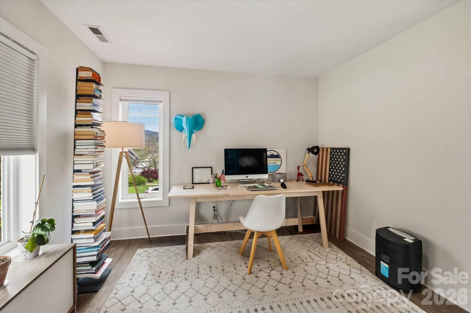 239 Ashworth Avenue - Photo 17