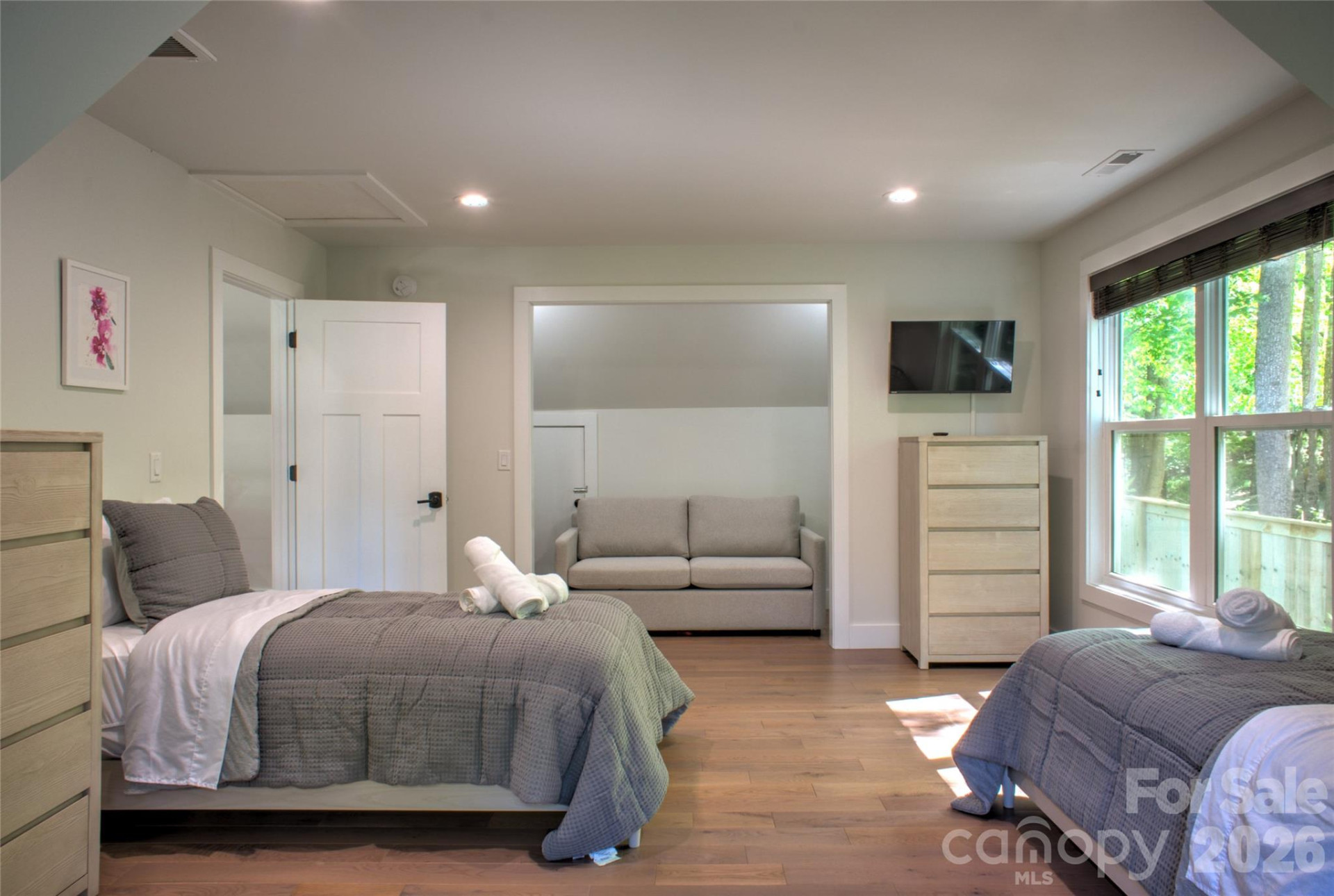 54 Southwicke Drive - Photo 31