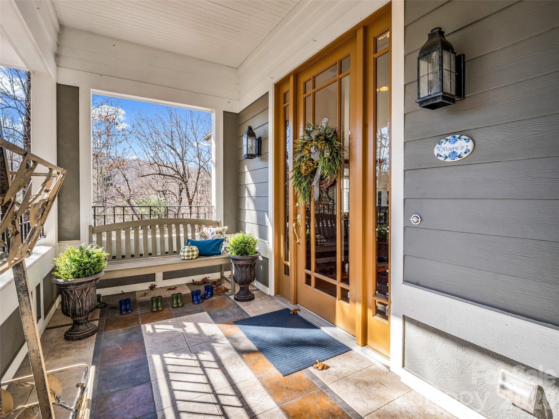 720 Overlook Drive - Photo 3