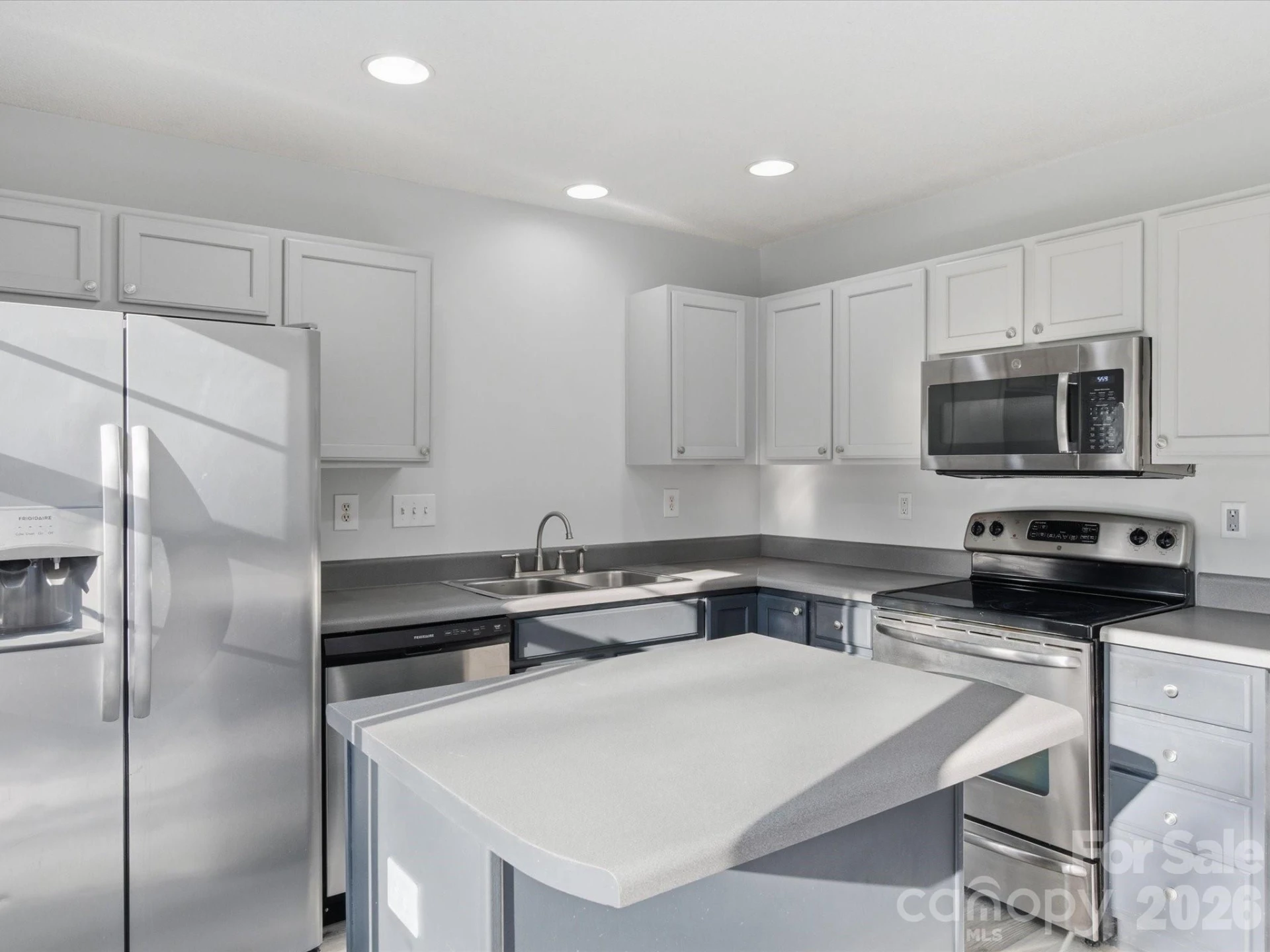 2940 Mayer House Court - Photo 18