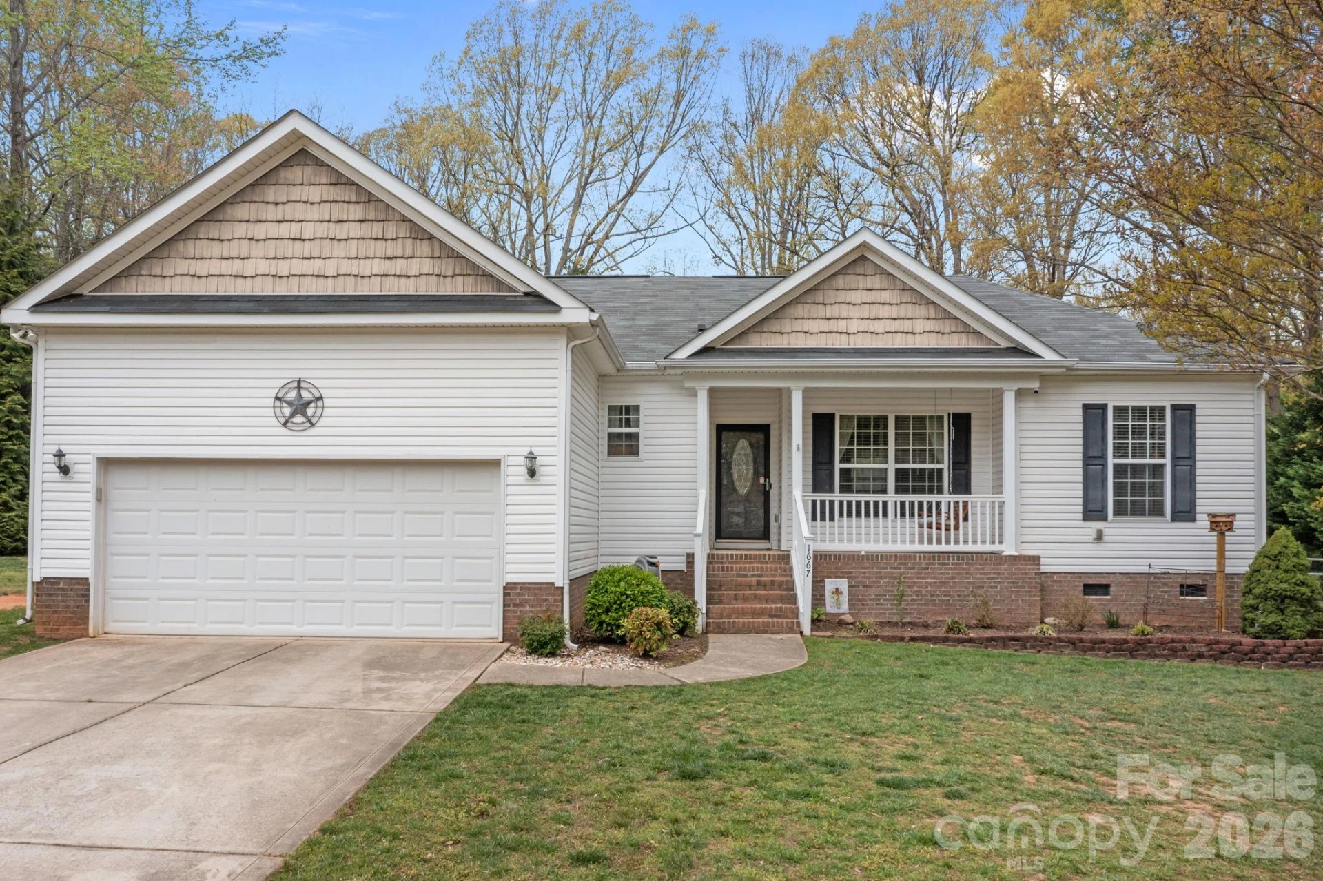 1667 Warwick Court - Photo 2