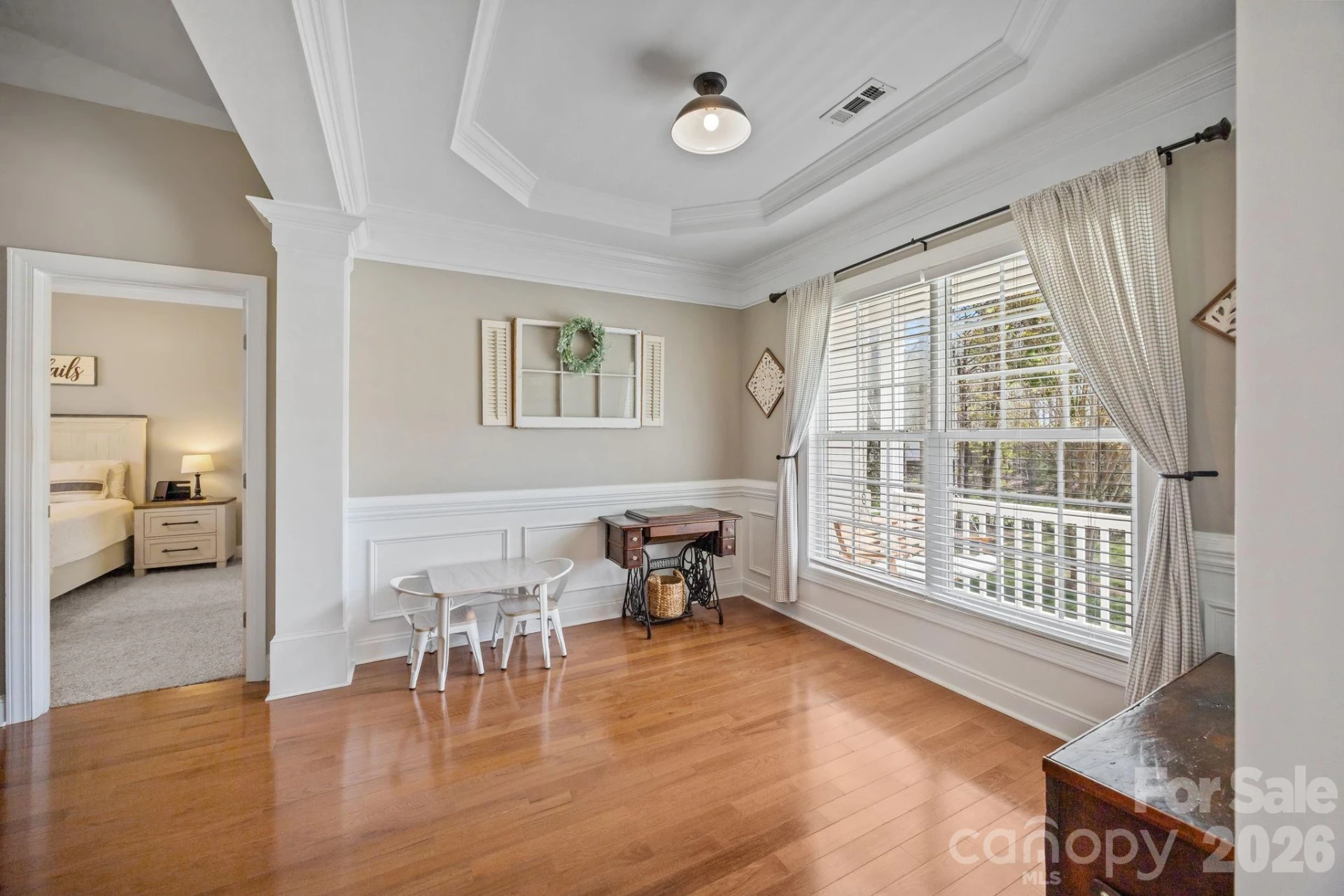 1667 Warwick Court - Photo 16
