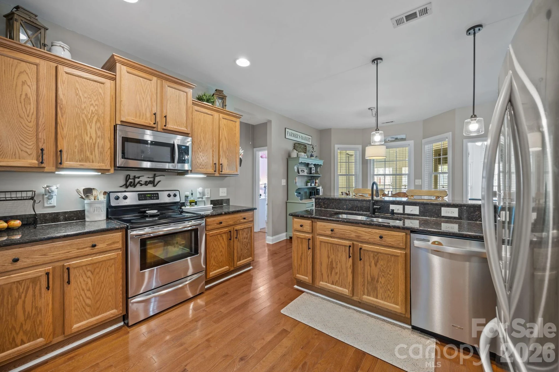 1667 Warwick Court - Photo 18