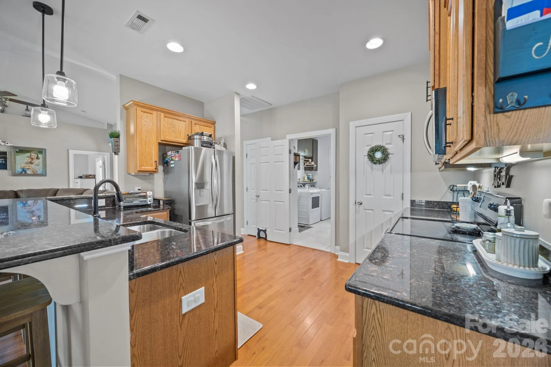 1667 Warwick Court - Photo 20