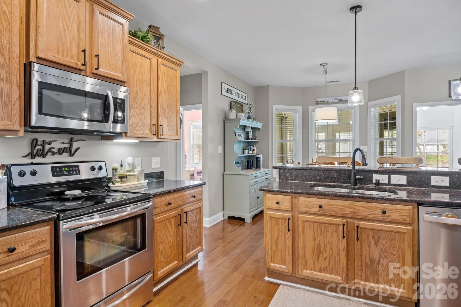 1667 Warwick Court - Photo 21