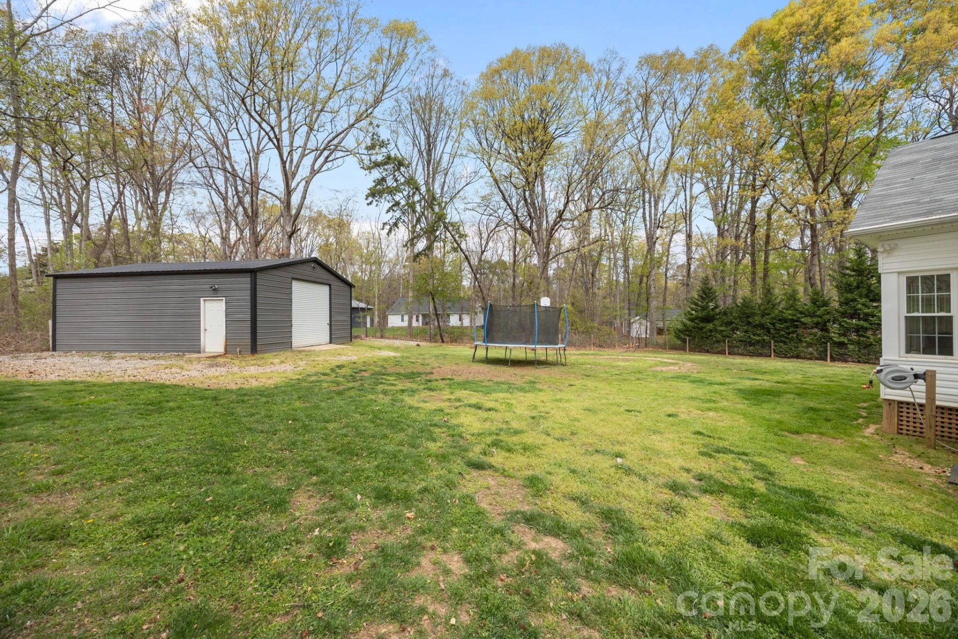 1667 Warwick Court - Photo 45