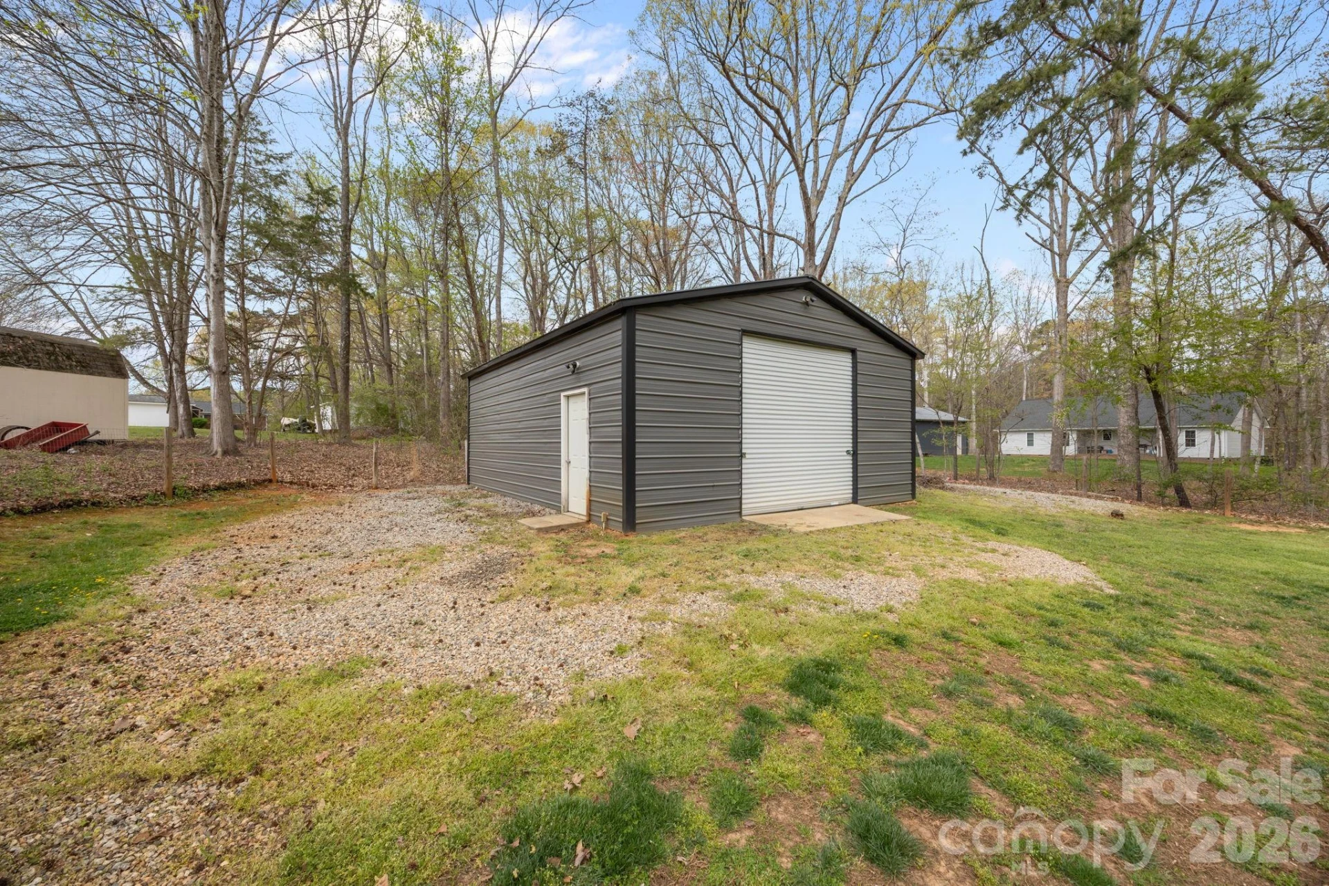 1667 Warwick Court - Photo 46