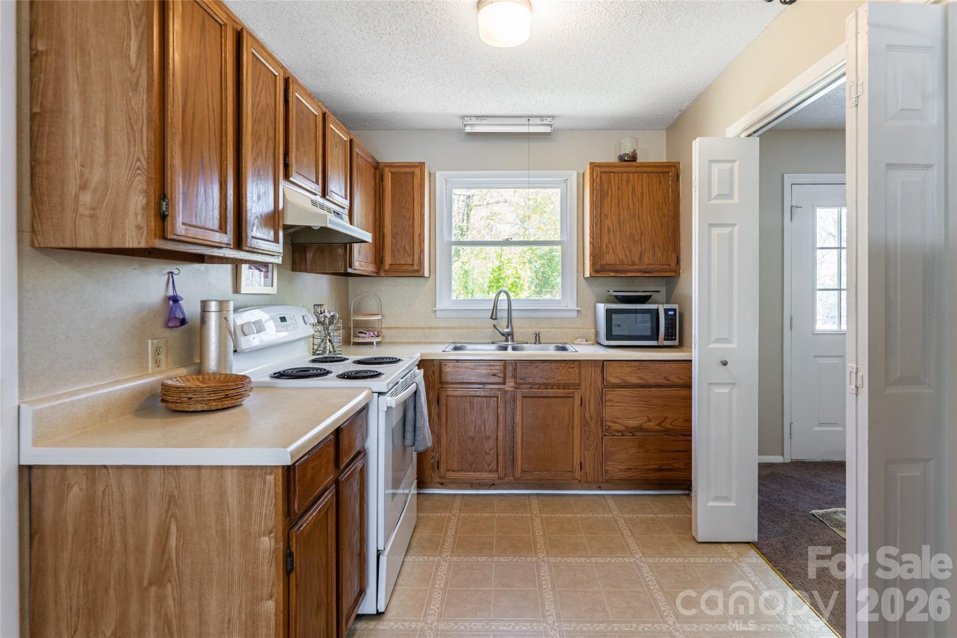 231 View Street - Photo 15