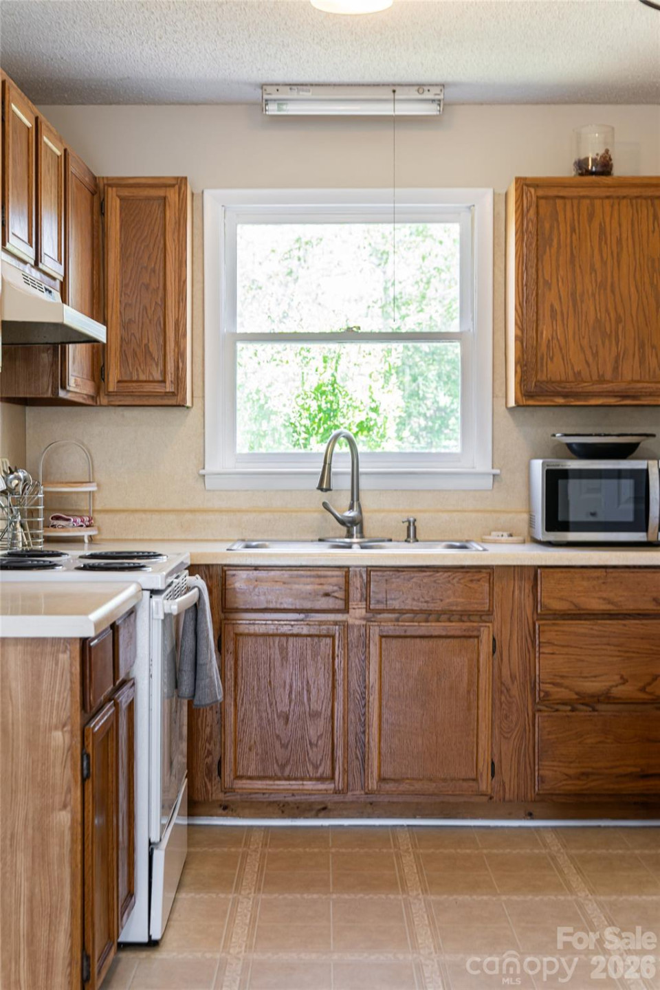 231 View Street - Photo 16