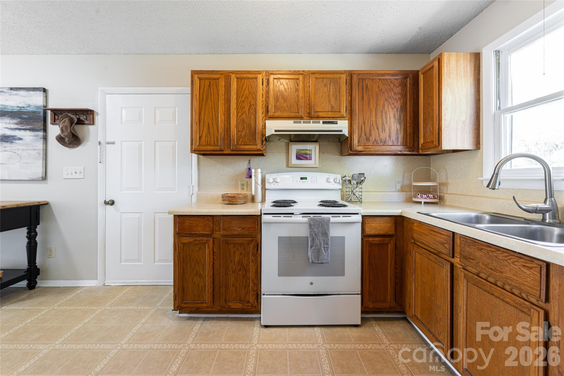 231 View Street - Photo 17