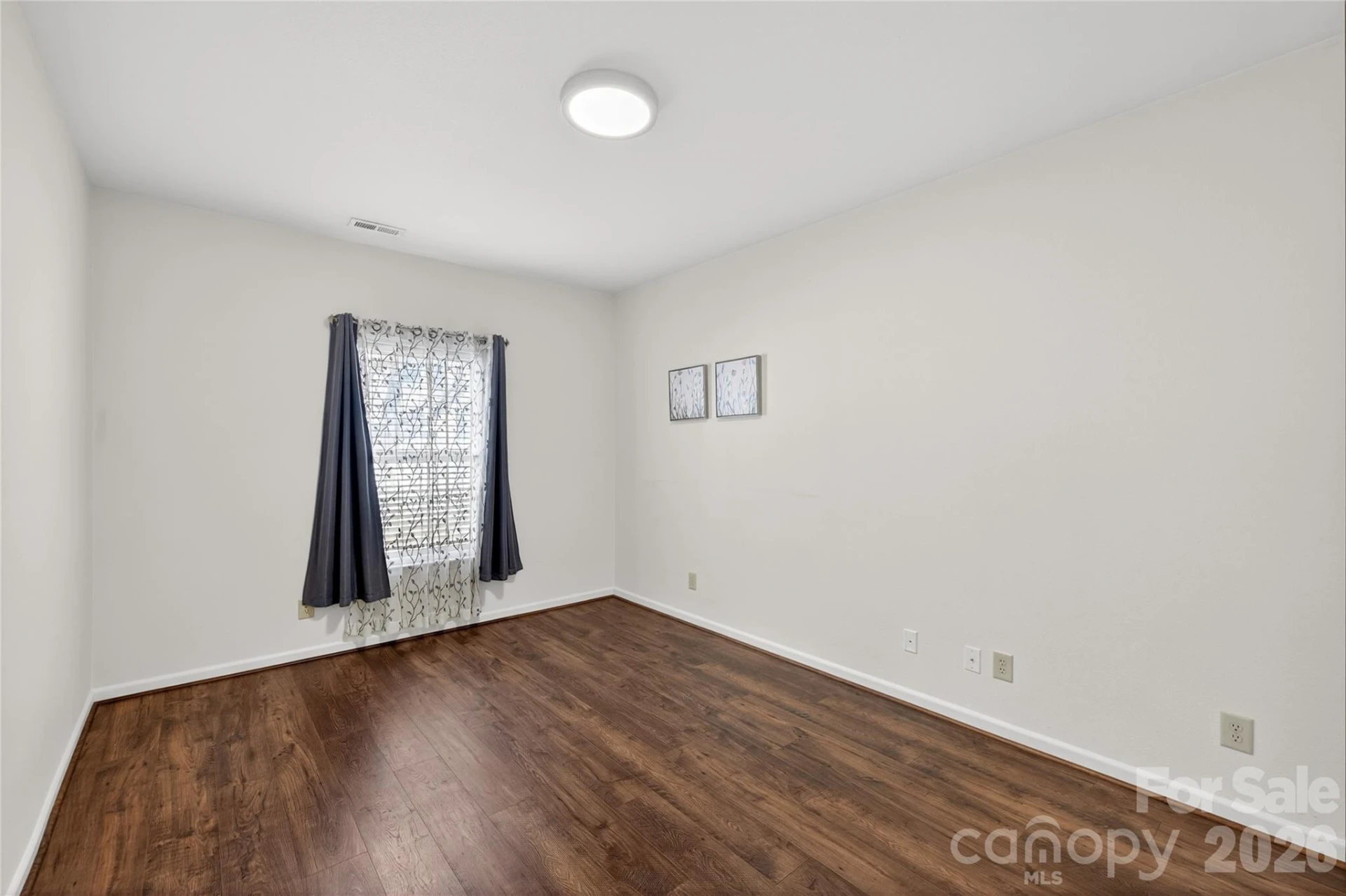 6058 Laurent Avenue - Photo 32