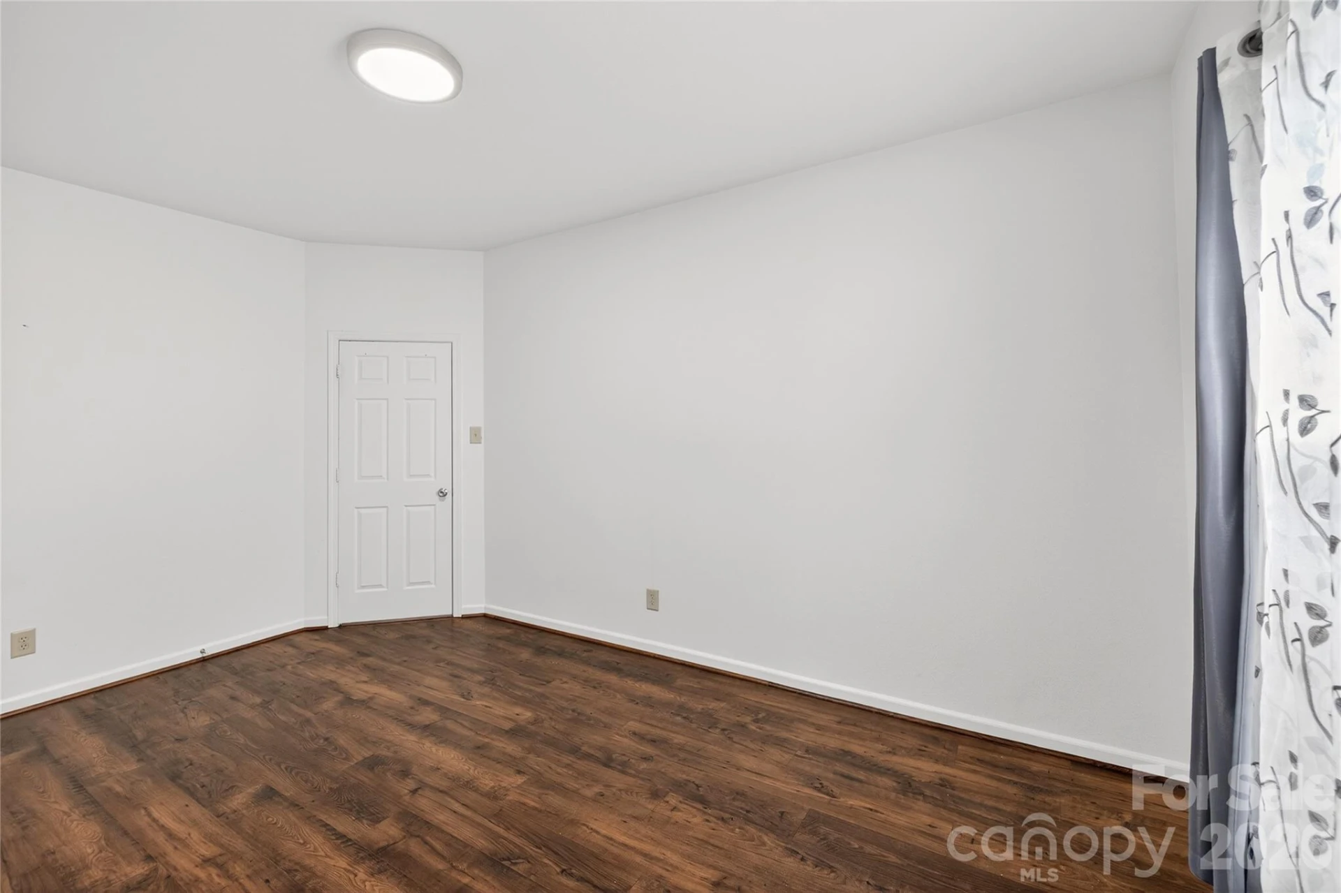 6058 Laurent Avenue - Photo 33