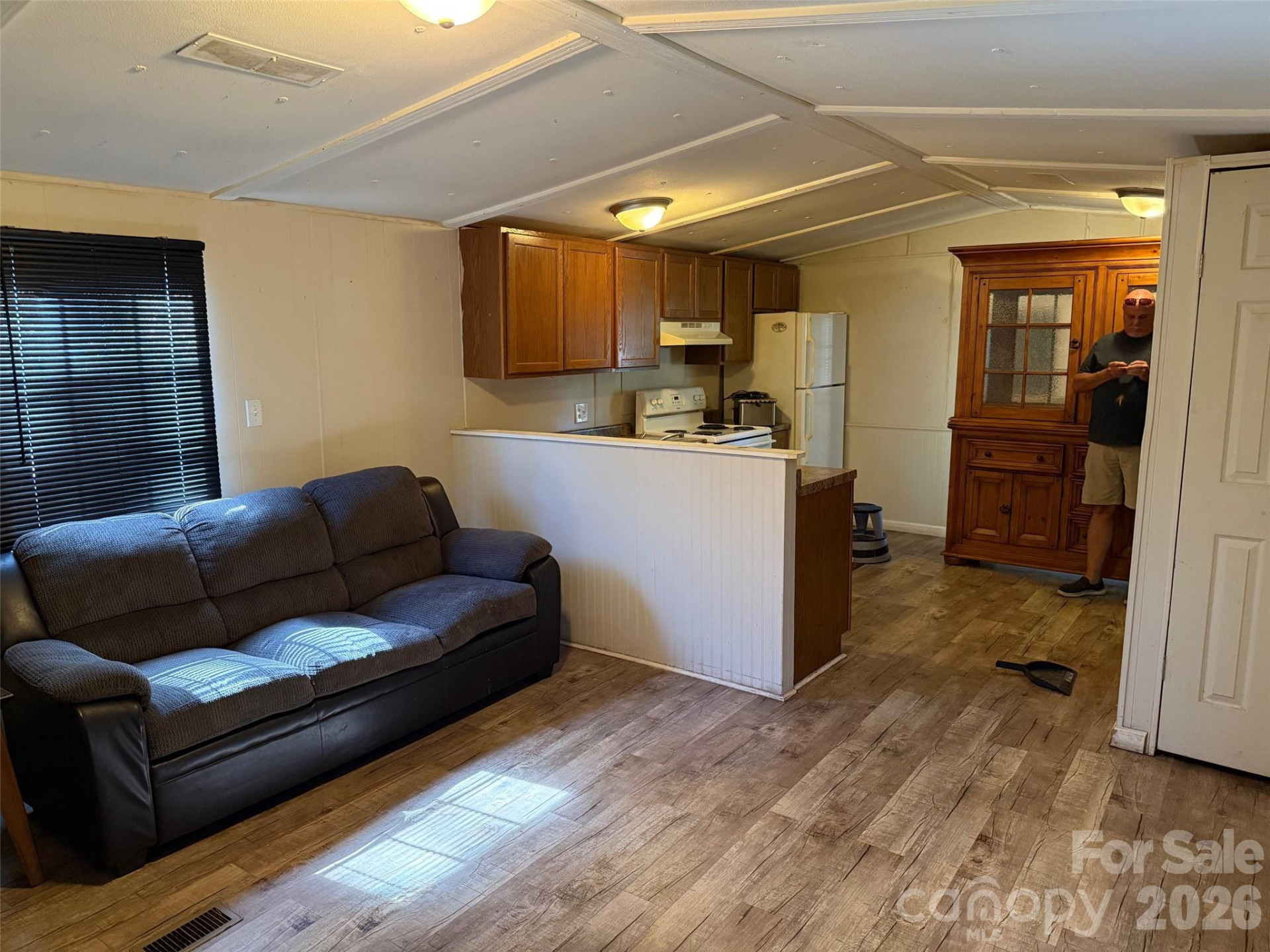 281 Phillips Drive - Photo 10