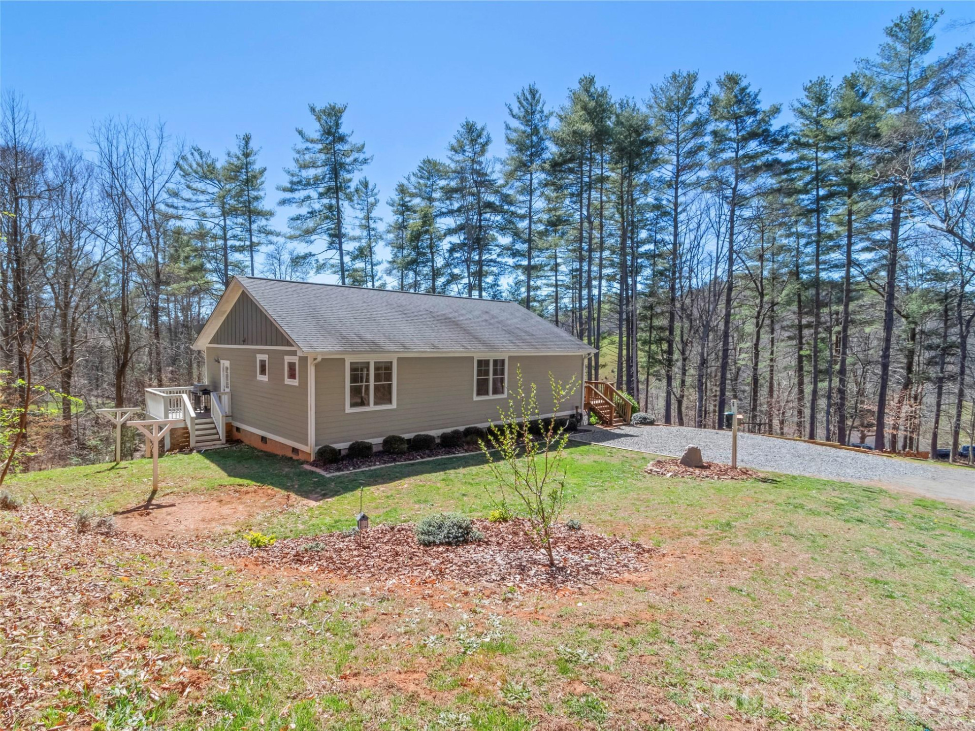 80 McKenzie Drive - Photo 5