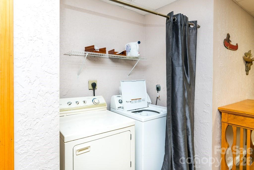 675 Forest Valley Road - Photo 19