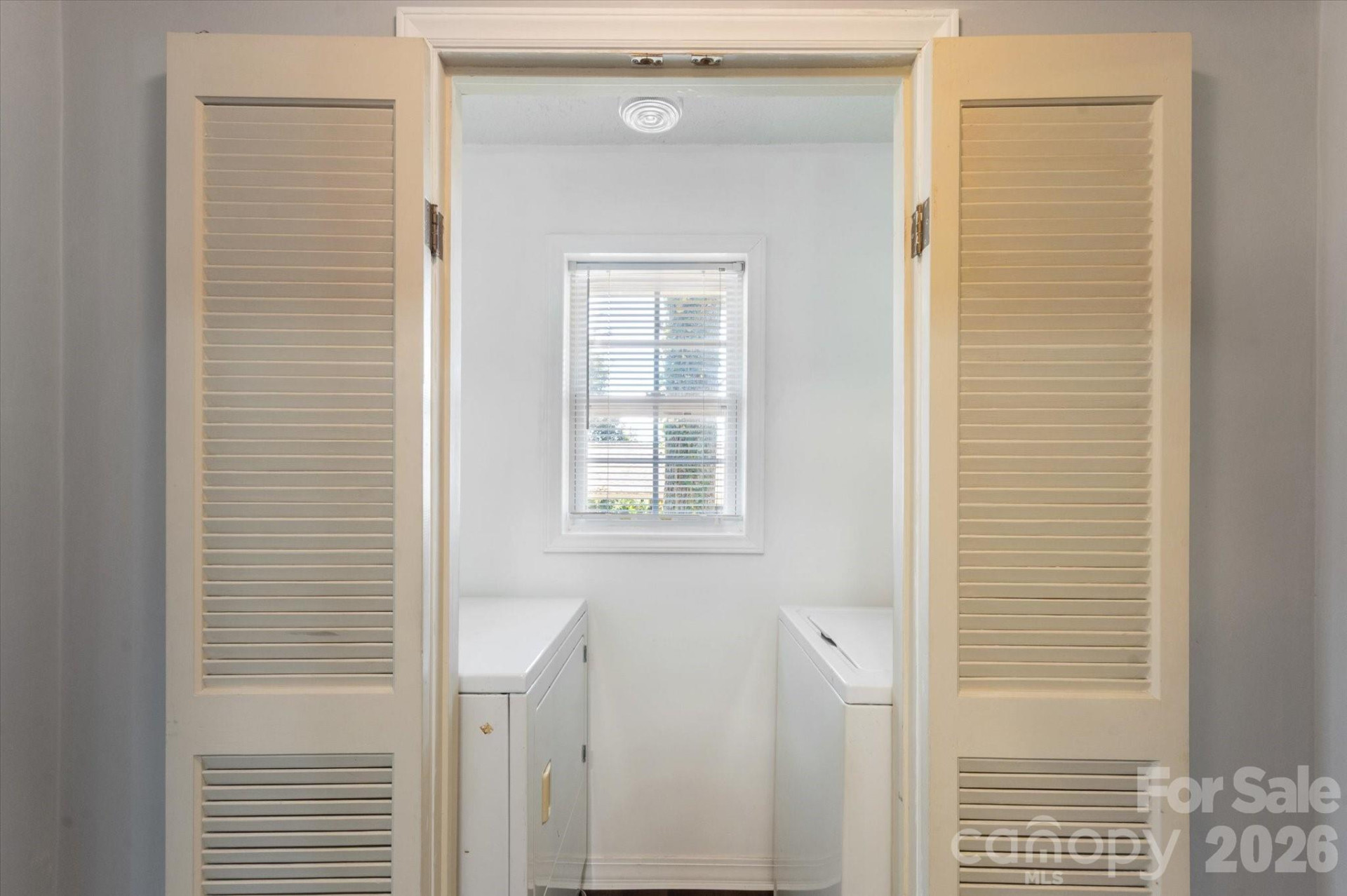 25 Montview Circle - Photo 16