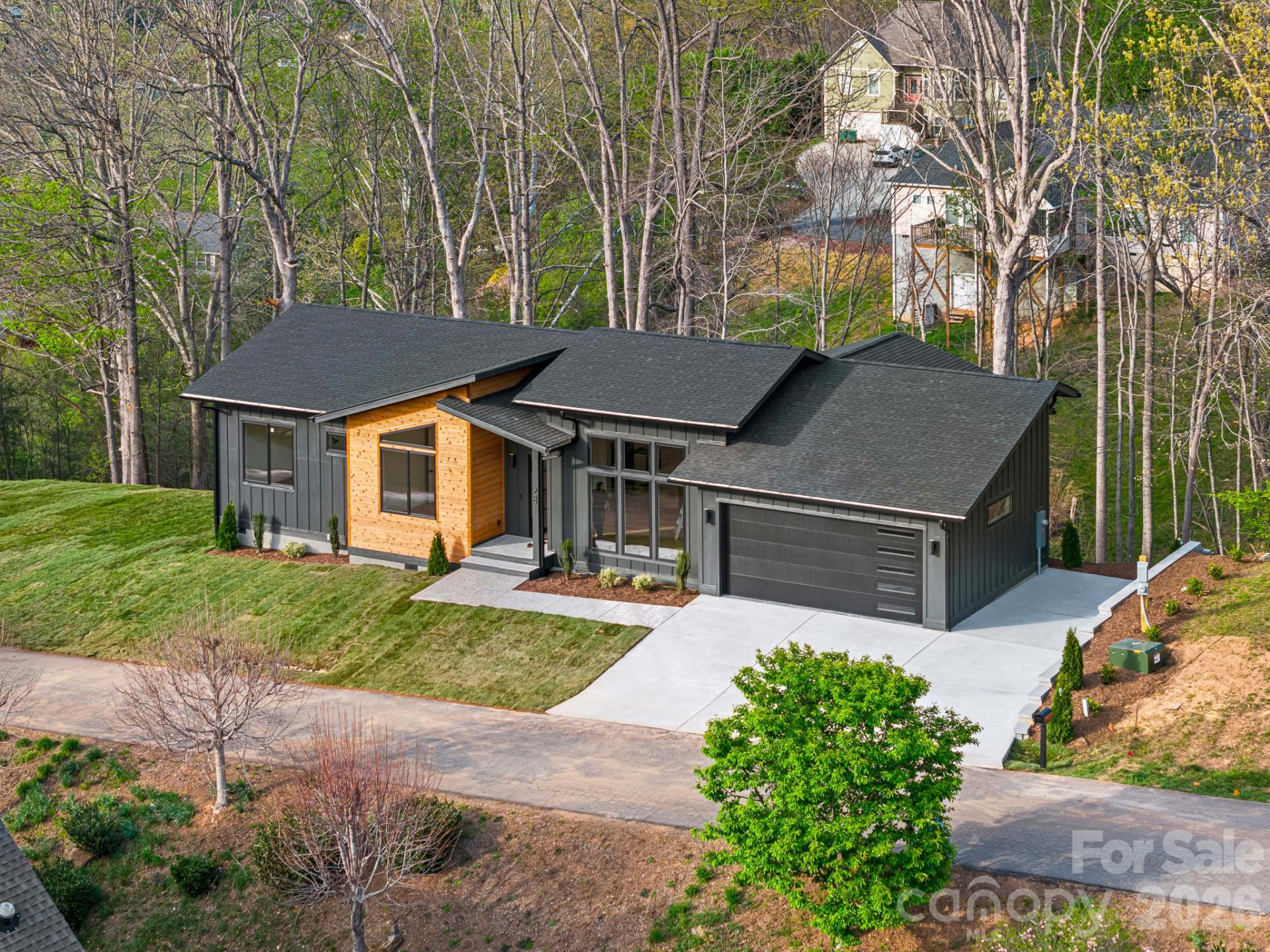 28 Lauren Lane #19 - Photo 2